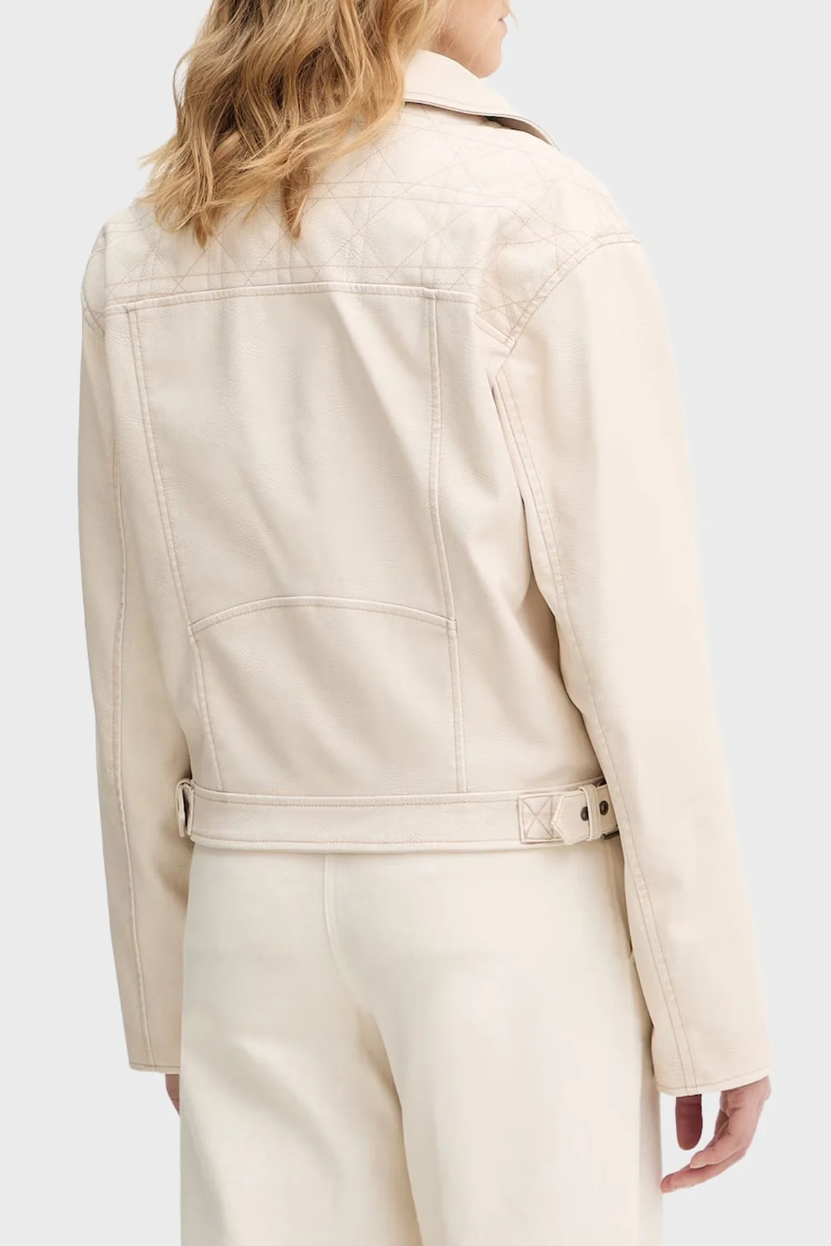 Guess Nada Slim Fit Kruvaze Yaka Kemer Detaylı Biker W6RL09WH1X0 Bayan Ceket W6RL09 WH1X0 G1FG BEJ - 3