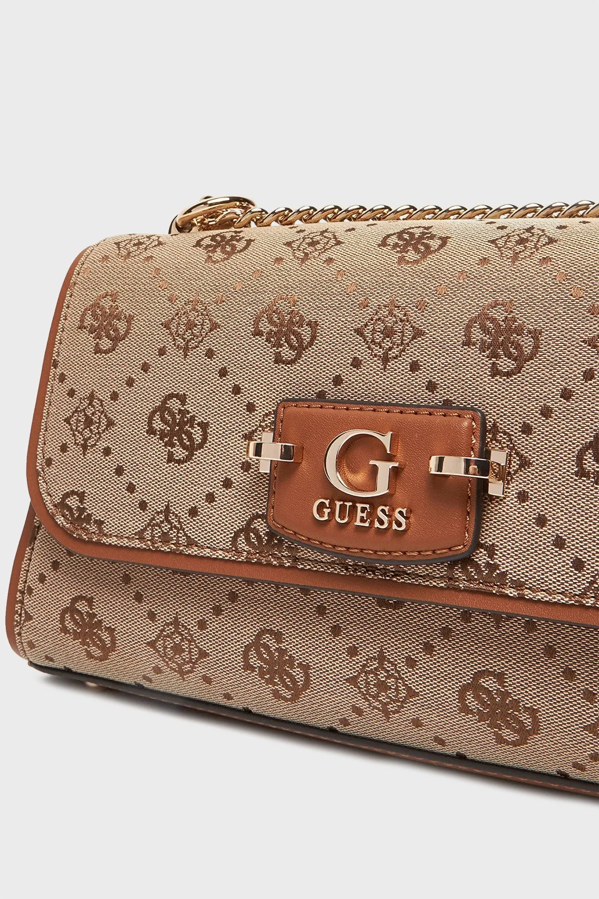 Guess Neda Tamamı Logolu Zincir Askılı HWJP9654210 Bayan Çanta HWJP96 54210 LTL KAHVE - 4