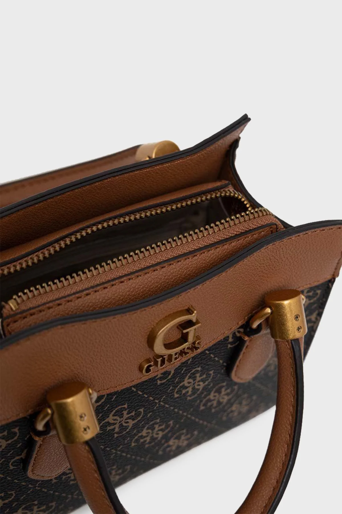 Guess Nell Logolu Çıkarılabilir Zincir Askılı Bayan Çanta HWQB8735760 BGA SİYAH - 3