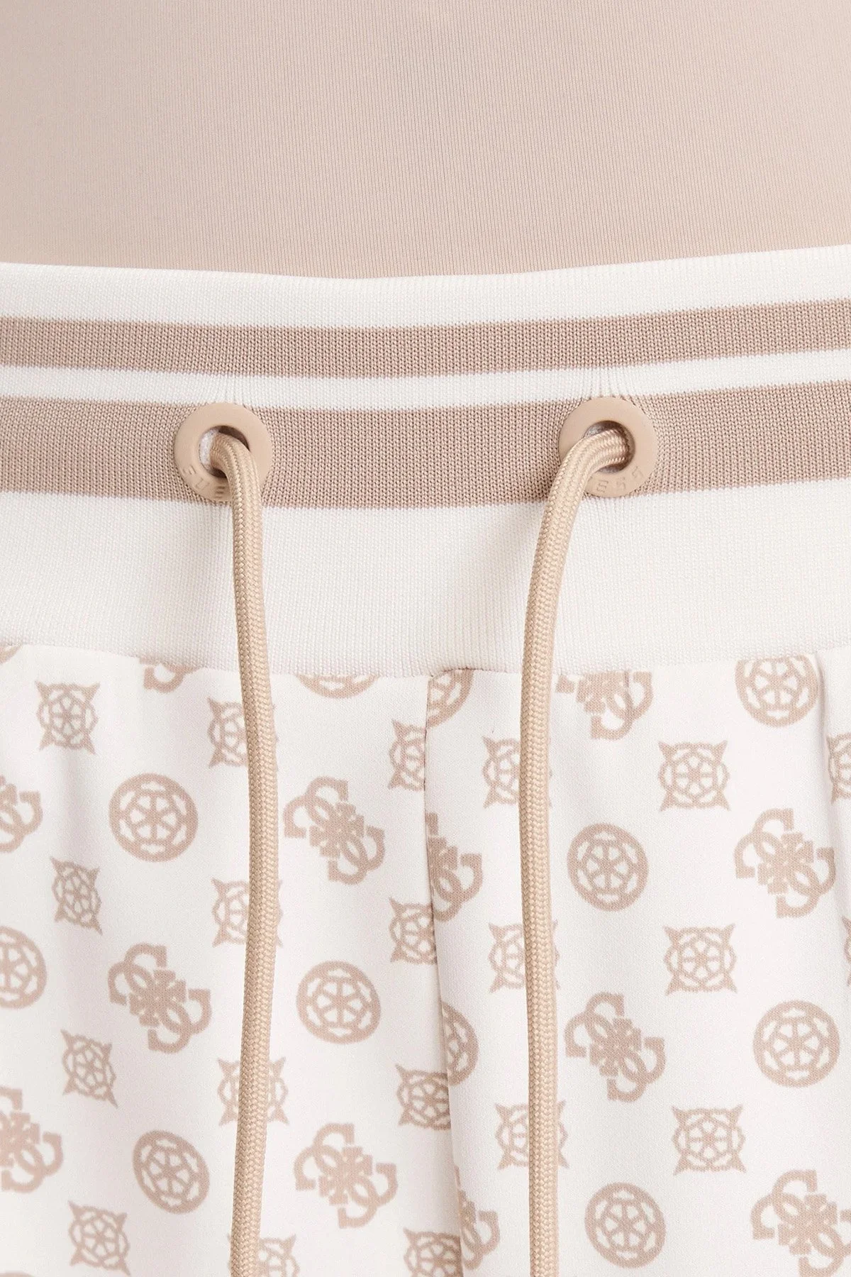 Guess New Aggie 4G Logo Baskılı Regular Fit Jogger V5YB20KB212 Bayan Pantolon V5YB20 KB212 P1MS BEYAZ-BEJ - 4