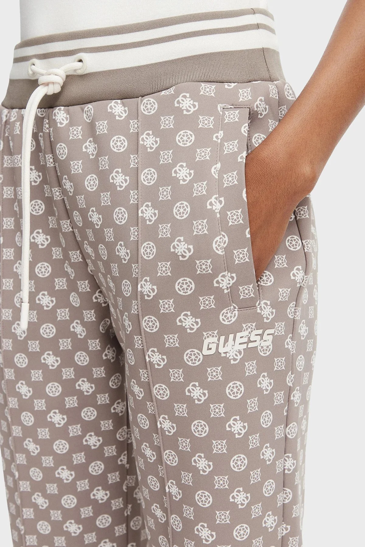 Guess New Aggie Scuba Regular Fit Logo Baskılı Normal Bel V5YB20KB212 Kadın Pantolon V5YB20 KB212 PMQX Bej - 3
