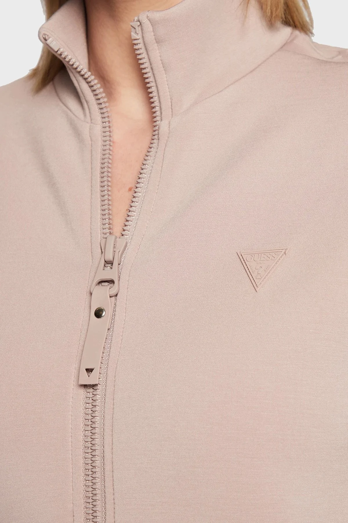 Guess New Allie Logo Şeritli Regular Fit Fermuarlı Dik Yaka Bayan Sweat V2YQ17K7UW2 G4Q9 VİZON - 5