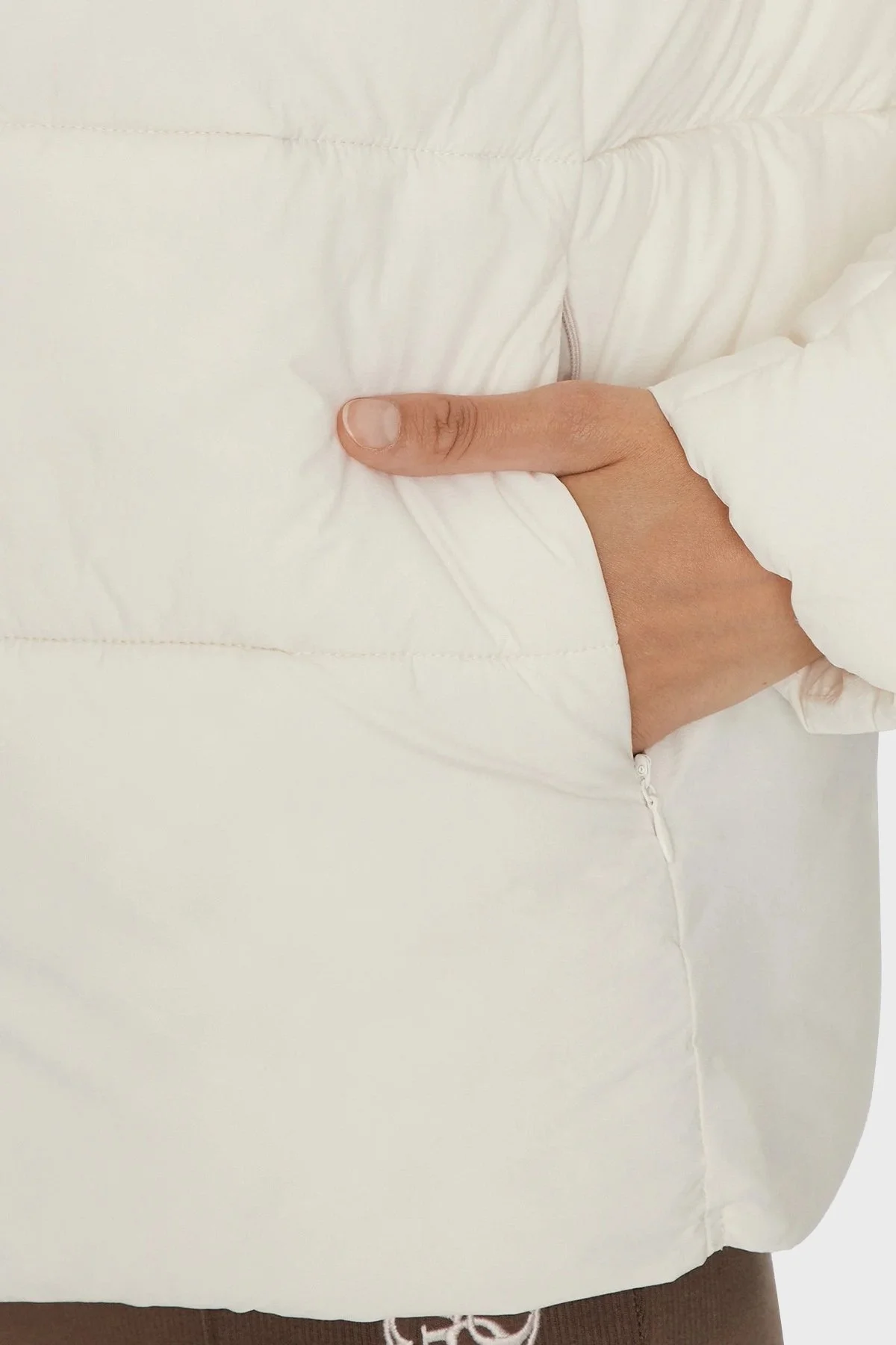 Guess New Claduia Regular Fit Dik Yaka V4YL03WFUD0 Bayan Mont V4YL03 WFUD0 G1O6 EKRU - 11