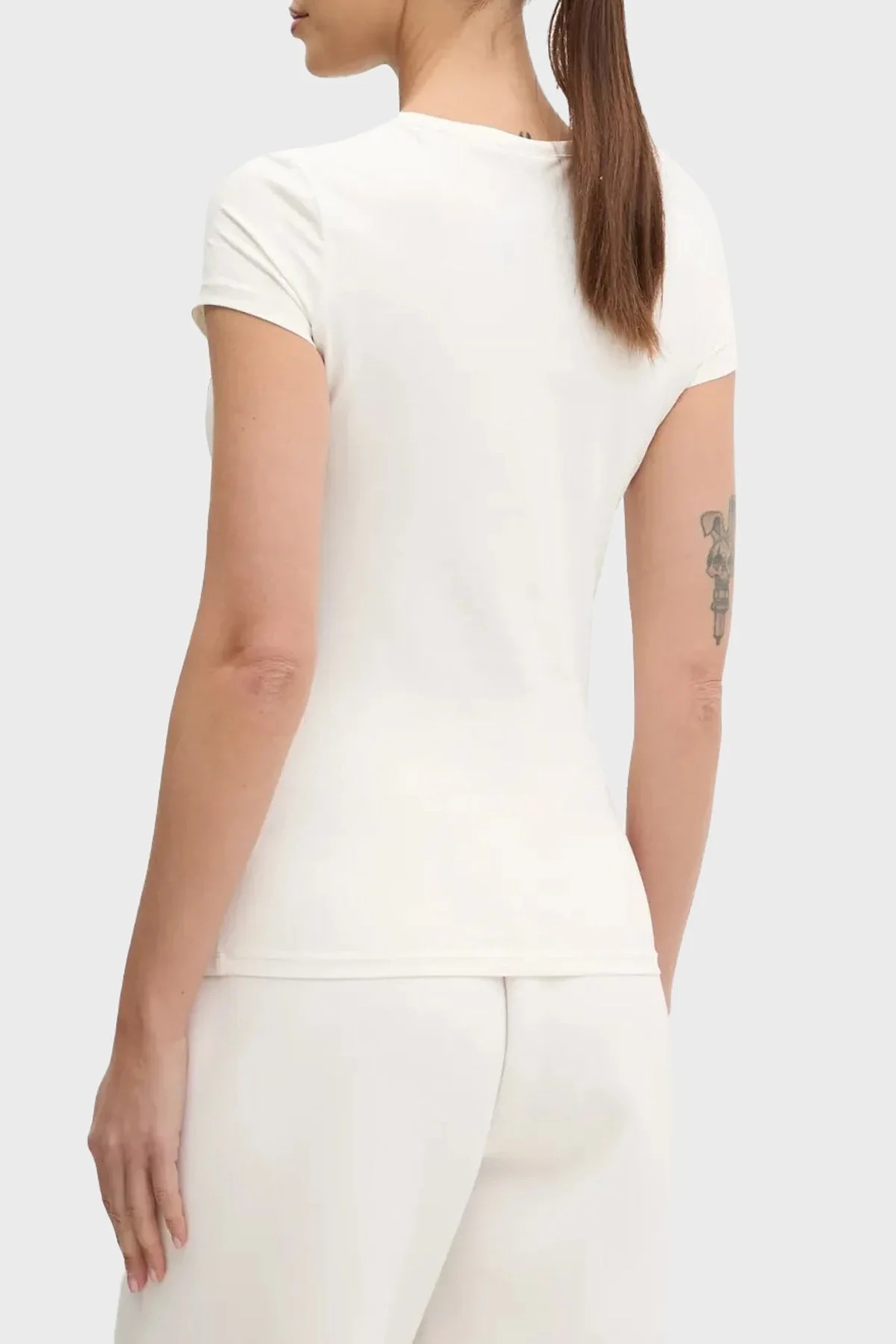 Guess New Kiara Taşlı Streç Pamuklu Regular Fit Bisiklet Yaka V5GI20J1314 Bayan T Shirt V5GI20 J1314 G018 BEYAZ - 8