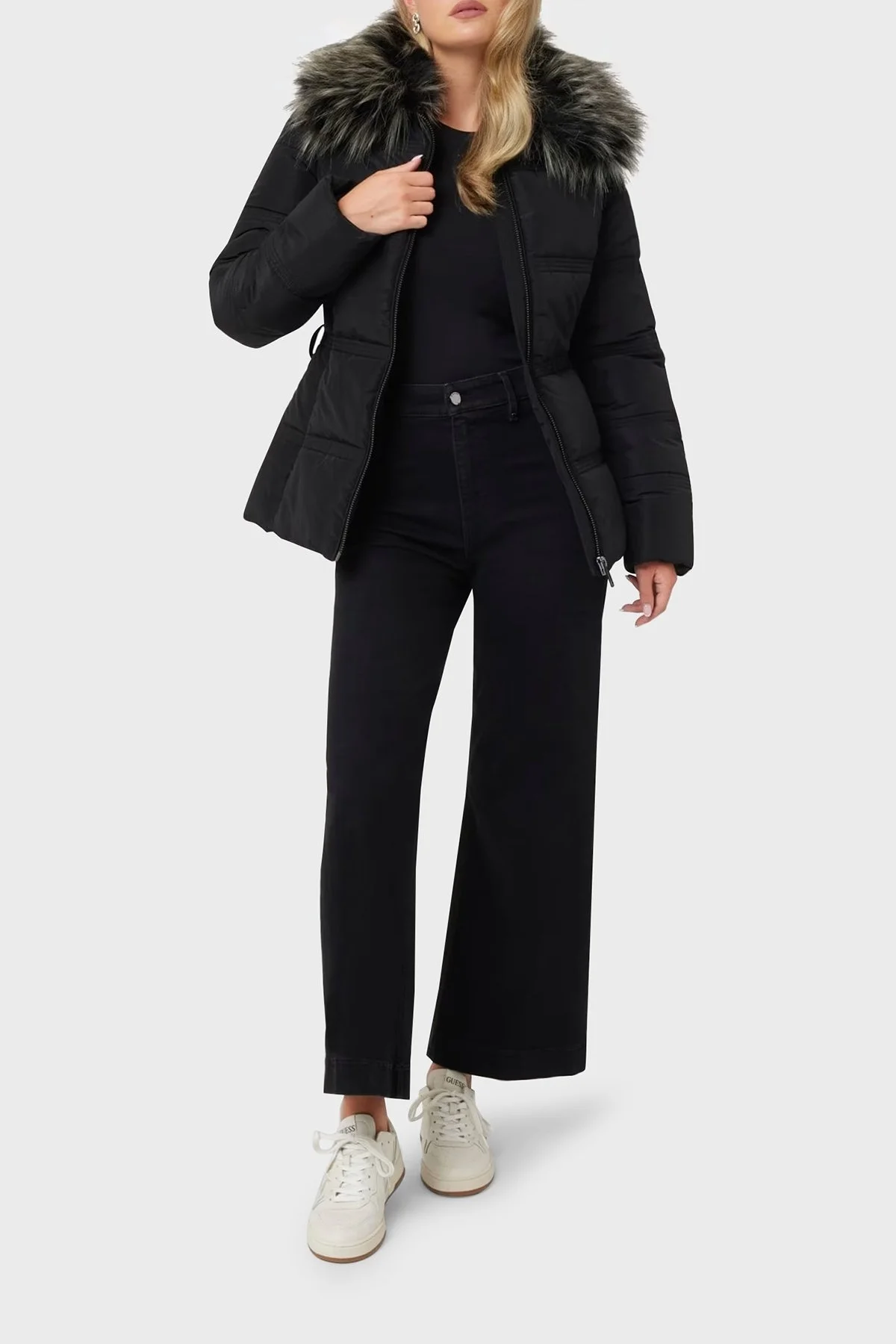 Guess New Marisol Slim Fit Suya Dayanıklı Kürklü Şişme W4BL43WGK22 Bayan Mont W4BL43 WGK22 JBLK SİYAH - 2