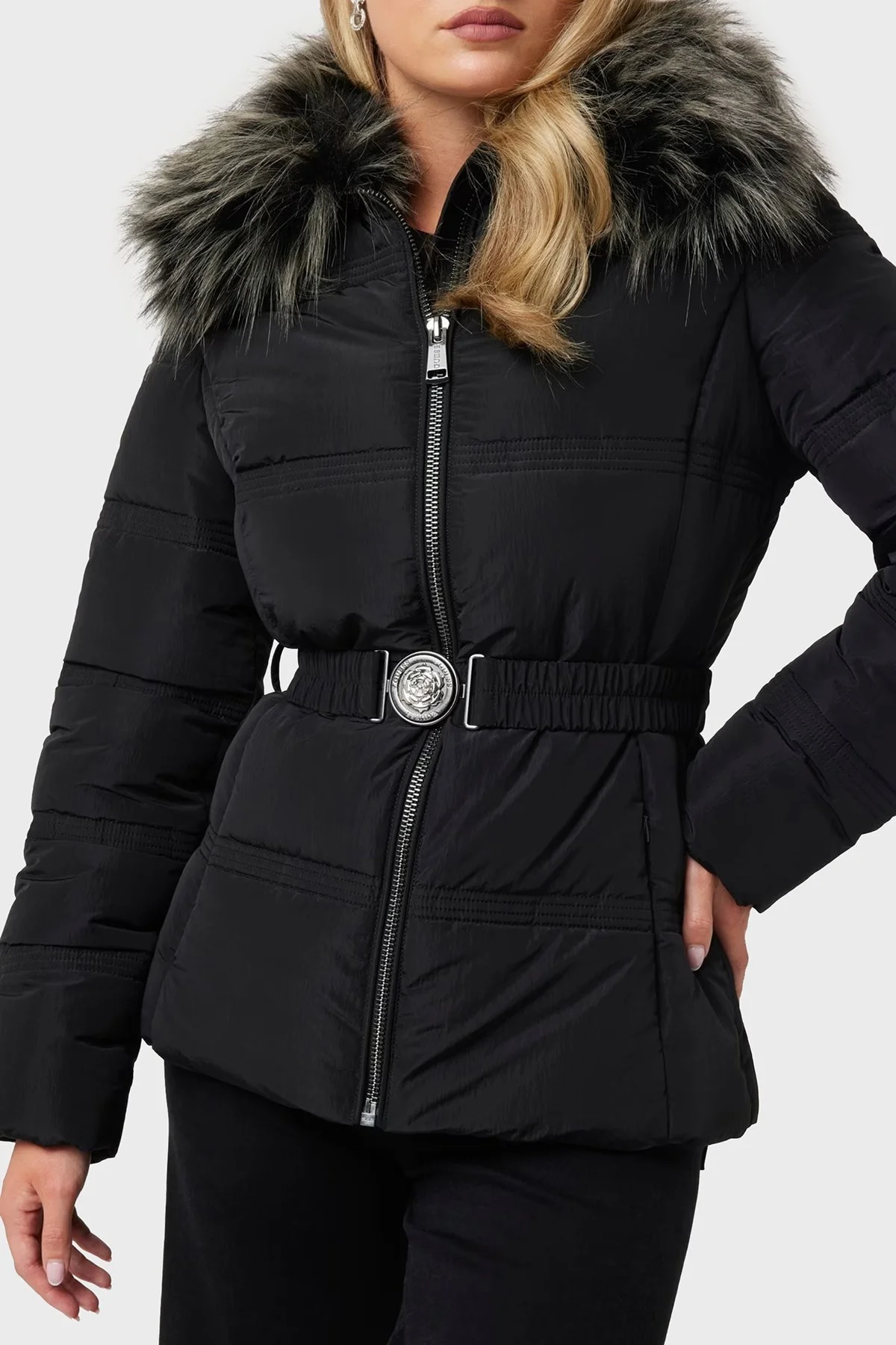 Guess New Marisol Slim Fit Suya Dayanıklı Kürklü Şişme W4BL43WGK22 Bayan Mont W4BL43 WGK22 JBLK SİYAH - 4