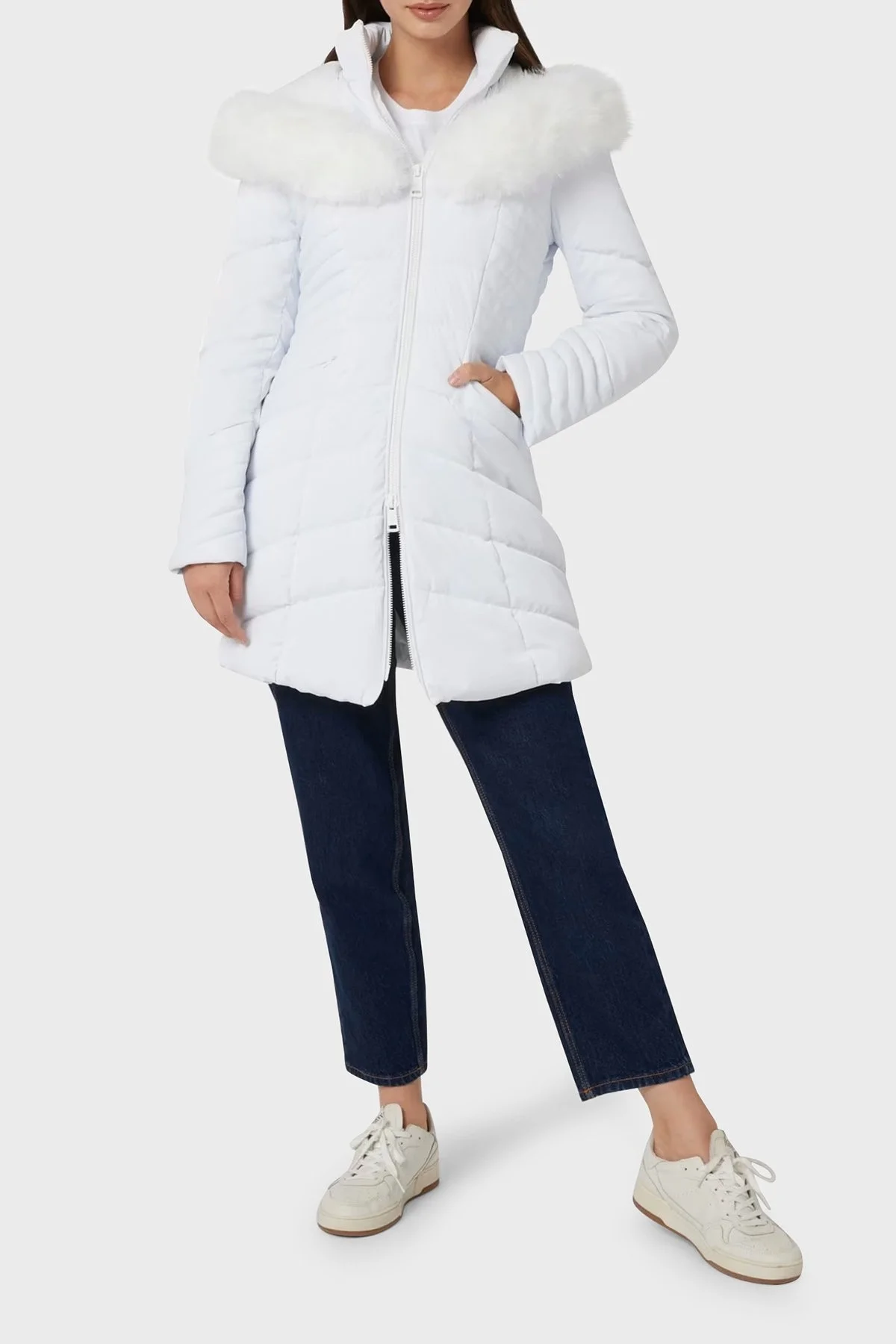 Guess New Oxana Regular Fit Fermuarlı Kapüşonlu Şişme W4BL61WGLZ0 Bayan Mont W4BL61 WGLZ0 G011 BEYAZ - 6