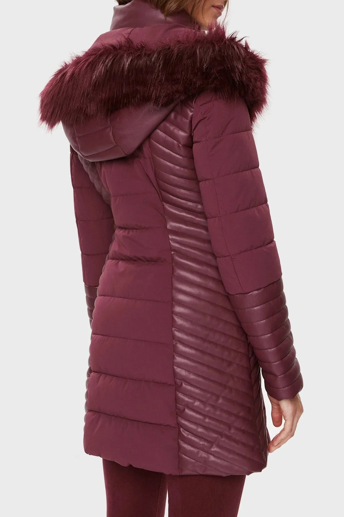 Guess New Oxana Slim Fit Suya Dayanıklı Şişme Bayan Mont W3BL26W6NW2 A502 BORDO - 2