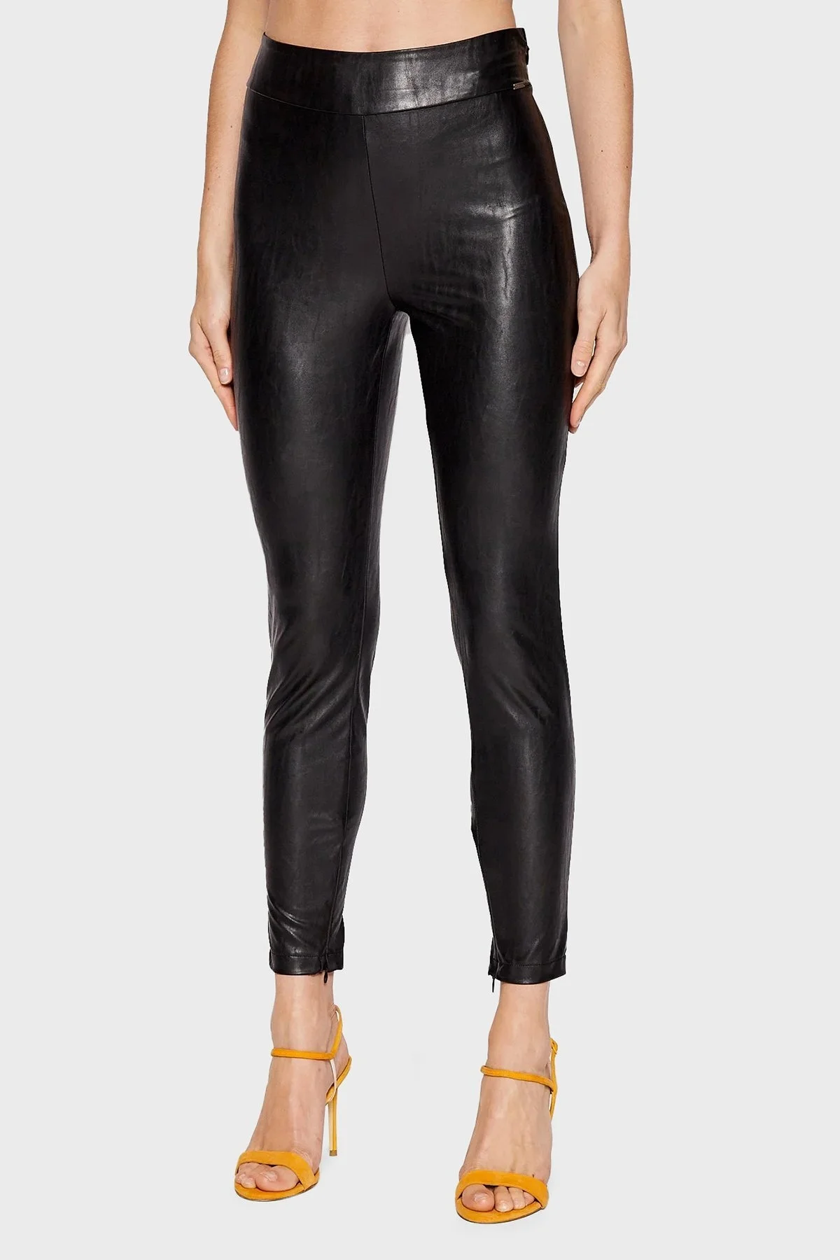 Guess New Priscilla Suni Deri Normal Bel Slim Fit W2YB16WEPI0 Bayan Tayt W2YB16WEPI0 JBLK SİYAH - 6