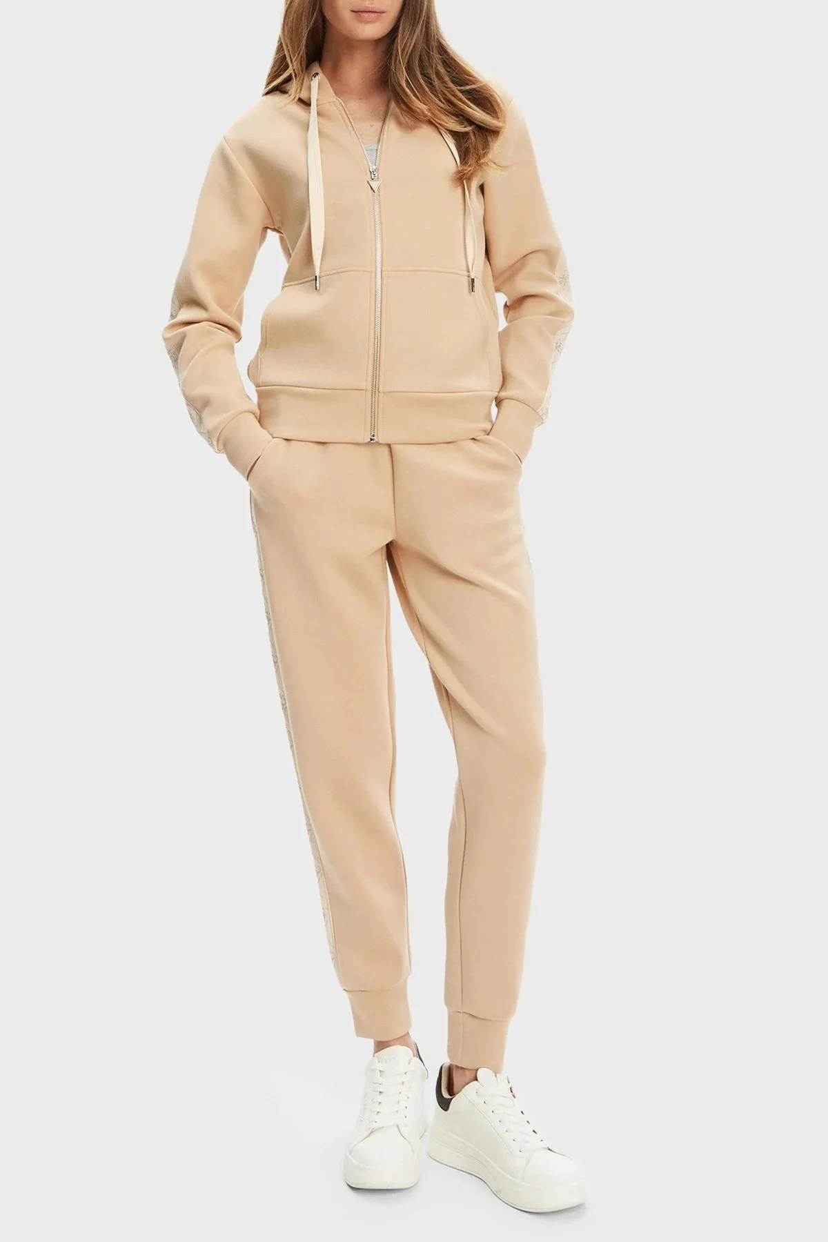 Guess New Regular Fit Kapüşonlu Yaka Logolu W5YQ05KBYE2 Bayan Sweat W5YQ05 KBYE2 A11T BEJ - 2