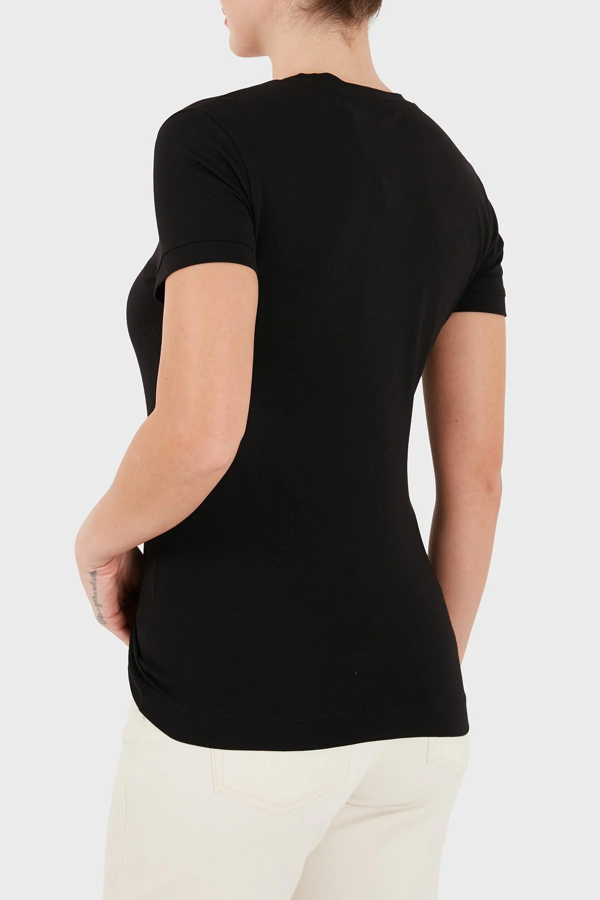 Guess New Ss Cn Logolu Pamuklu Slim Fit Bisiklet Yaka W6YI54K4870 Kadın T Shirt W6YI54 K4870 JBLK Siyah - 2