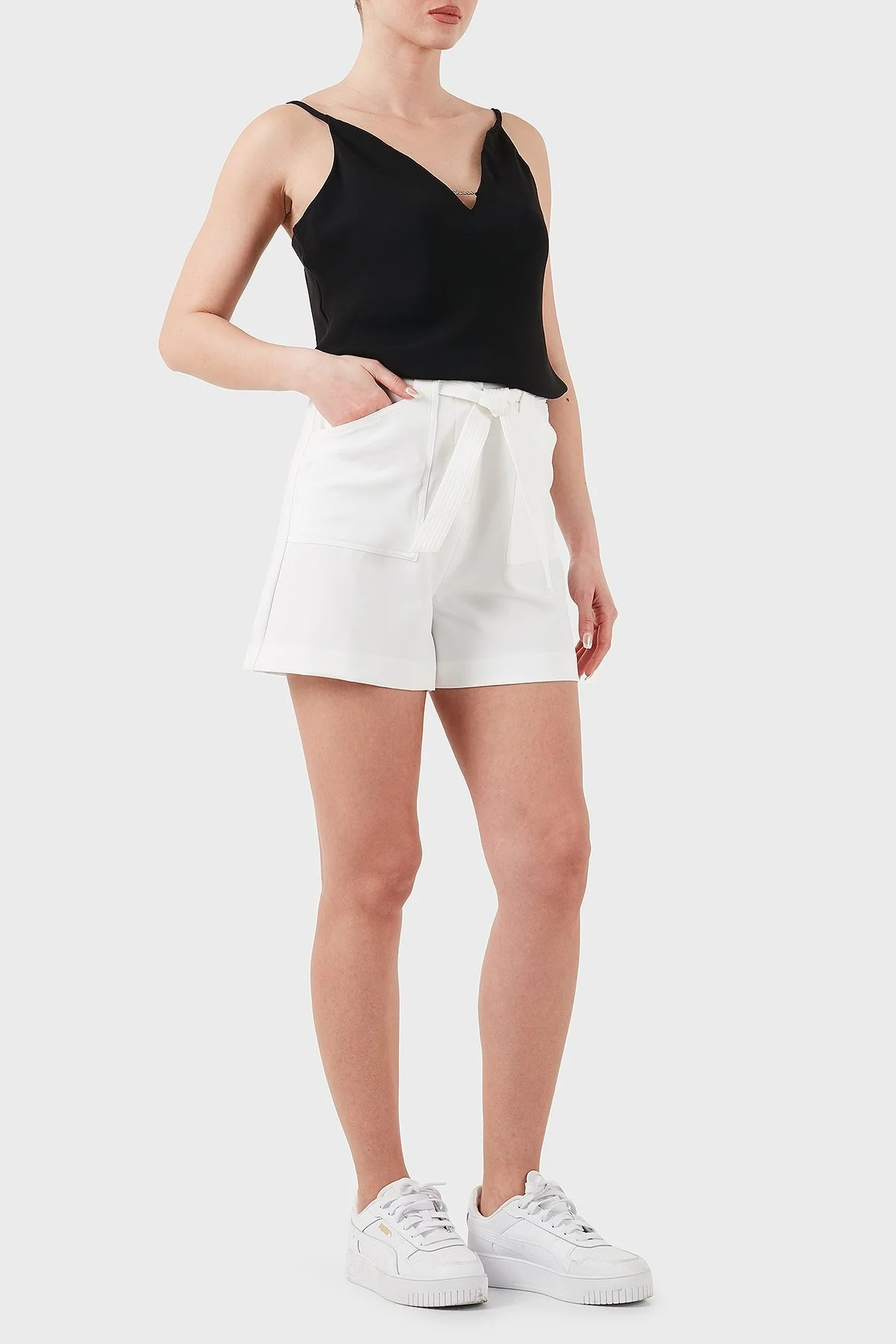 Guess New Valentina Streç Relaxed Fit Yüksek Bel Cepli Mini W5GD0IWH9Y2 Bayan Short W5GD0I WH9Y2 A00K EKRU - 9