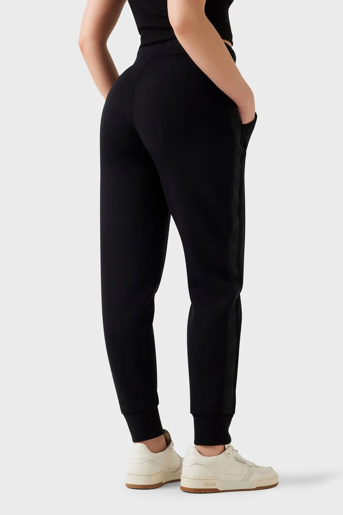 Guess New Victoire Regular Fit Ribanalı Paça Logo Şeritli W5YB11KBYE2 Bayan Pantolon W5YB11 KBYE2 JBLK SİYAH - 3