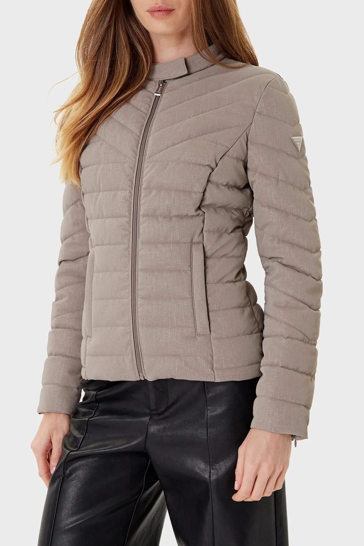 Guess New Vona Kapitoneli Regular Fit Bisiklet Yaka Logolu W5YL13WHDQ0 Bayan Mont W5YL13 WHDQ0 G1J1 GRİ - 1