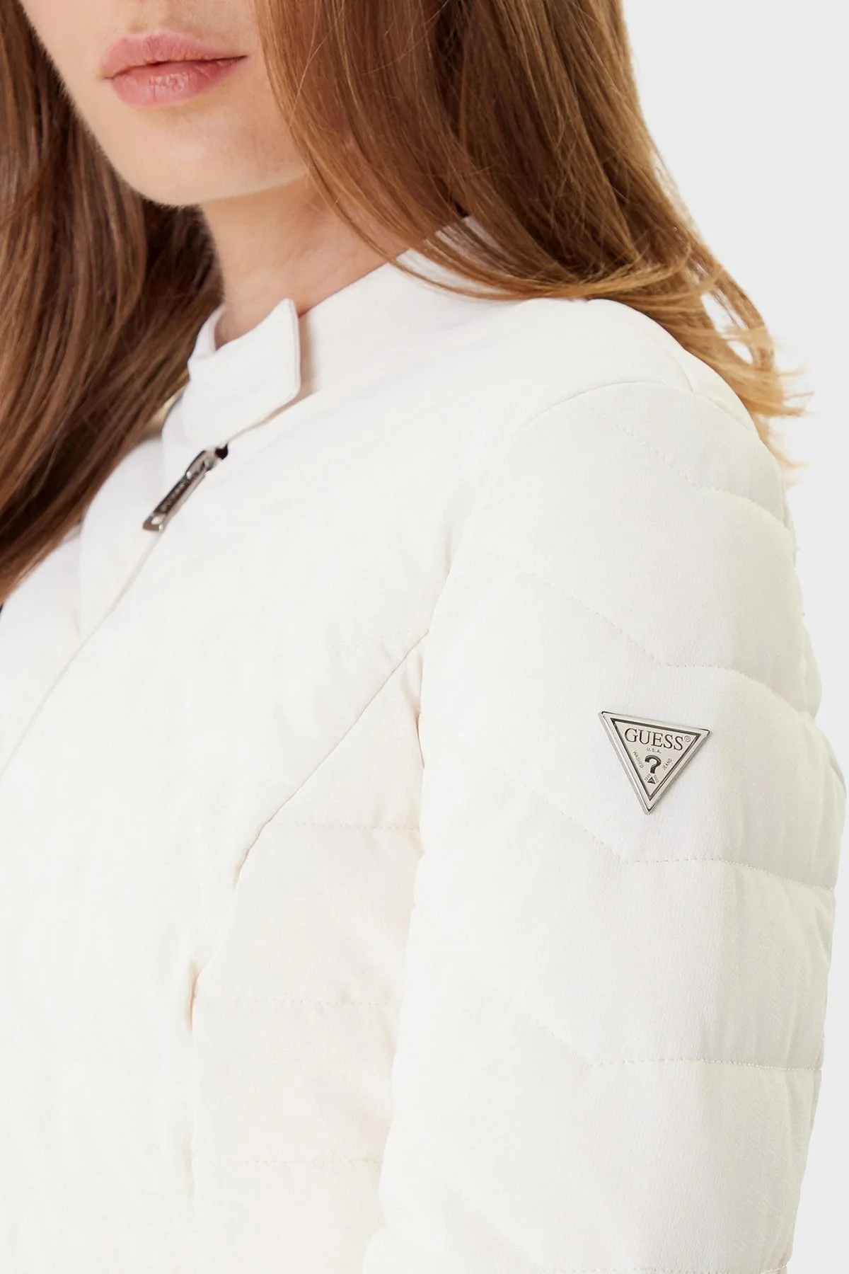 Guess New Vona Kapitoneli Regular Fit Bisiklet Yaka Logolu W5YL13WHDQ0 Bayan Mont W5YL13 WHDQ0 G9L9 EKRU - 4