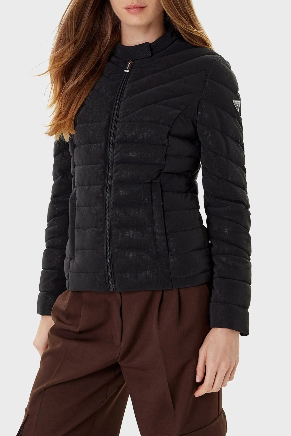 Guess New Vona Kapitoneli Regular Fit Bisiklet Yaka Logolu W5YL13WHDQ0 Bayan Mont W5YL13 WHDQ0 JBLK SİYAH - 1