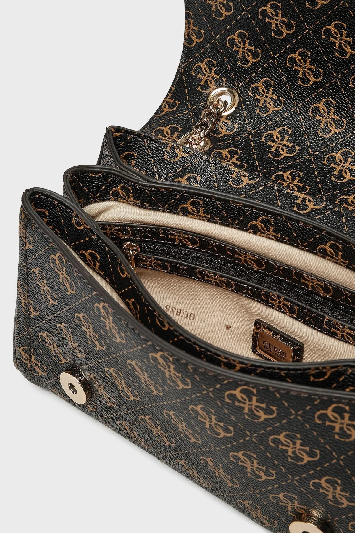 Guess Noelle 4G Logolu Ayarlanabilir Zincir Askılı HWQS7879210 Bayan Çanta HWQS78 79210 BNL KAHVE - 4