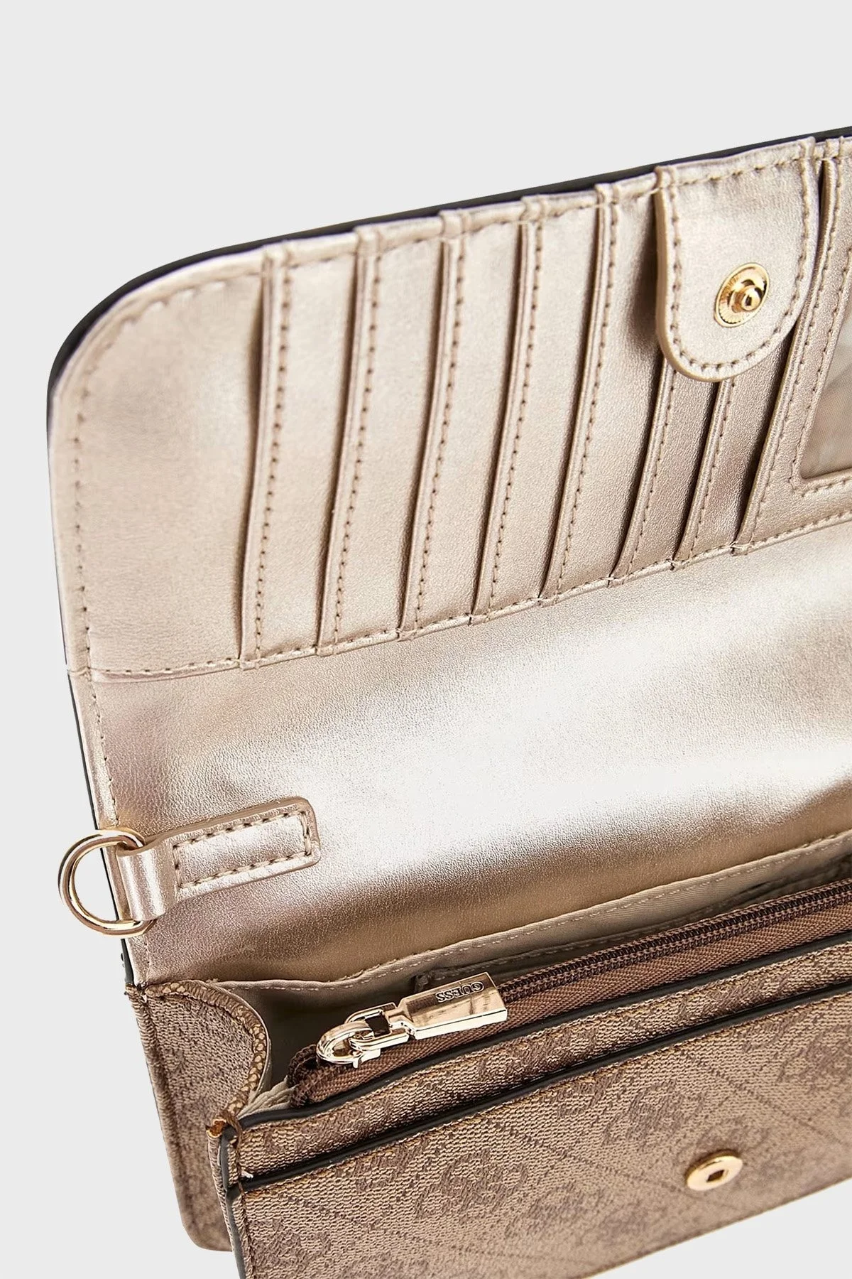 Guess Noelle Logolu Çapraz Omuz Askılı Mini Bayan Çanta HWBG7879790 LTL KAHVE - 3