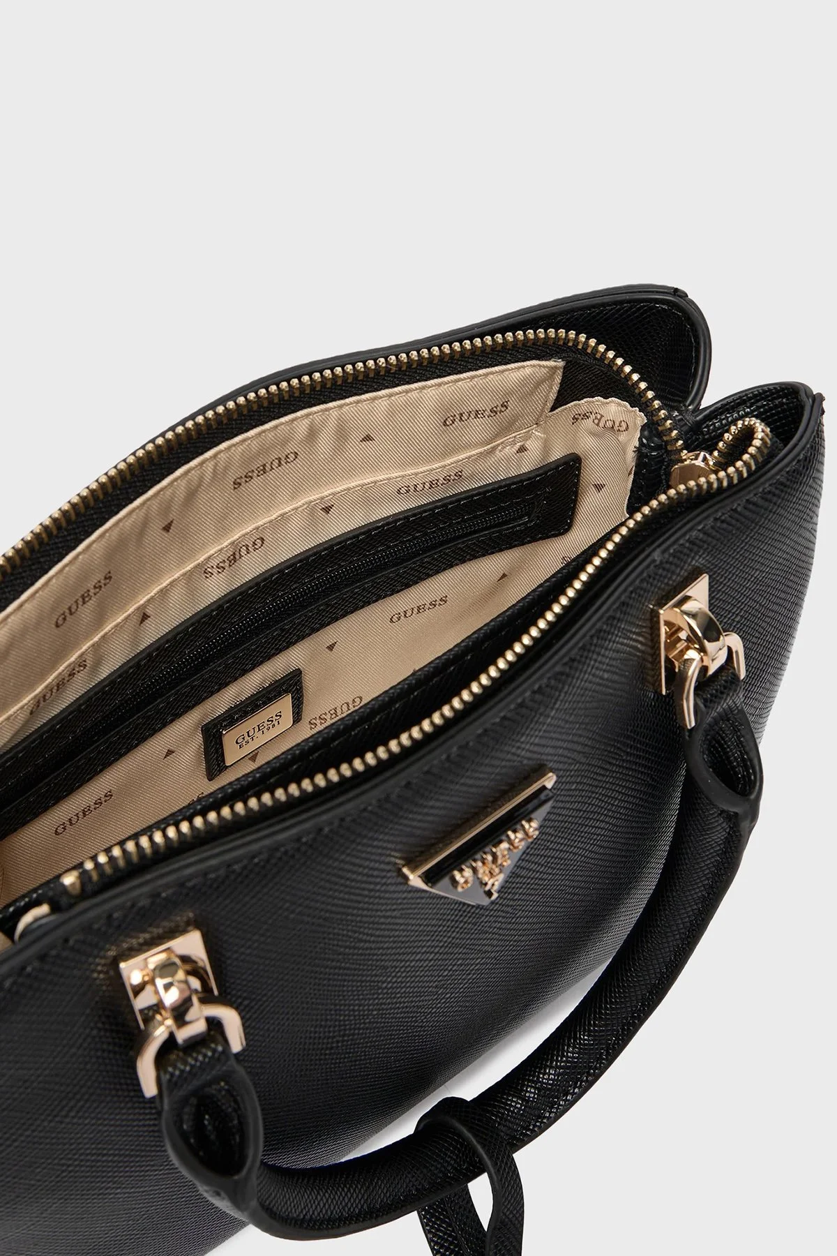 Guess Noelle Logolu Çıkarılabilir Askılı HWZG9672050 Bayan Çanta HWZG96 72050 BLA SİYAH - 6