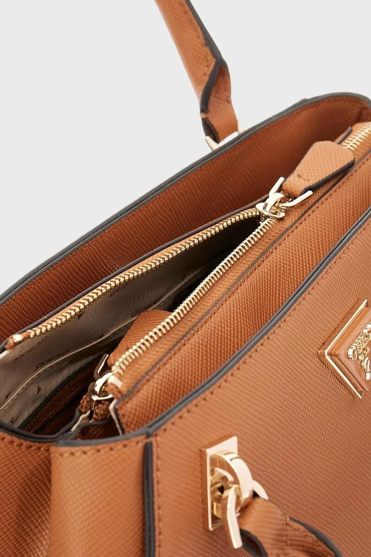 Guess Noelle Logolu Çıkarılabilir Askılı HWZG9672070 Bayan Çanta HWZG96 72070 LGC TABA - 4