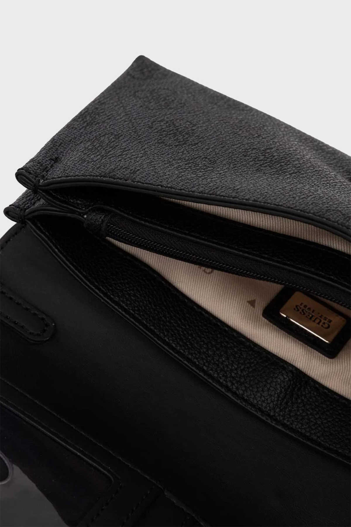 Guess Noelle Logolu Çıkarılabilir Zincir Askılı Mini HWBG7879750 Bayan Çanta HWBG78 79750 CLO ANTRASİT - 5