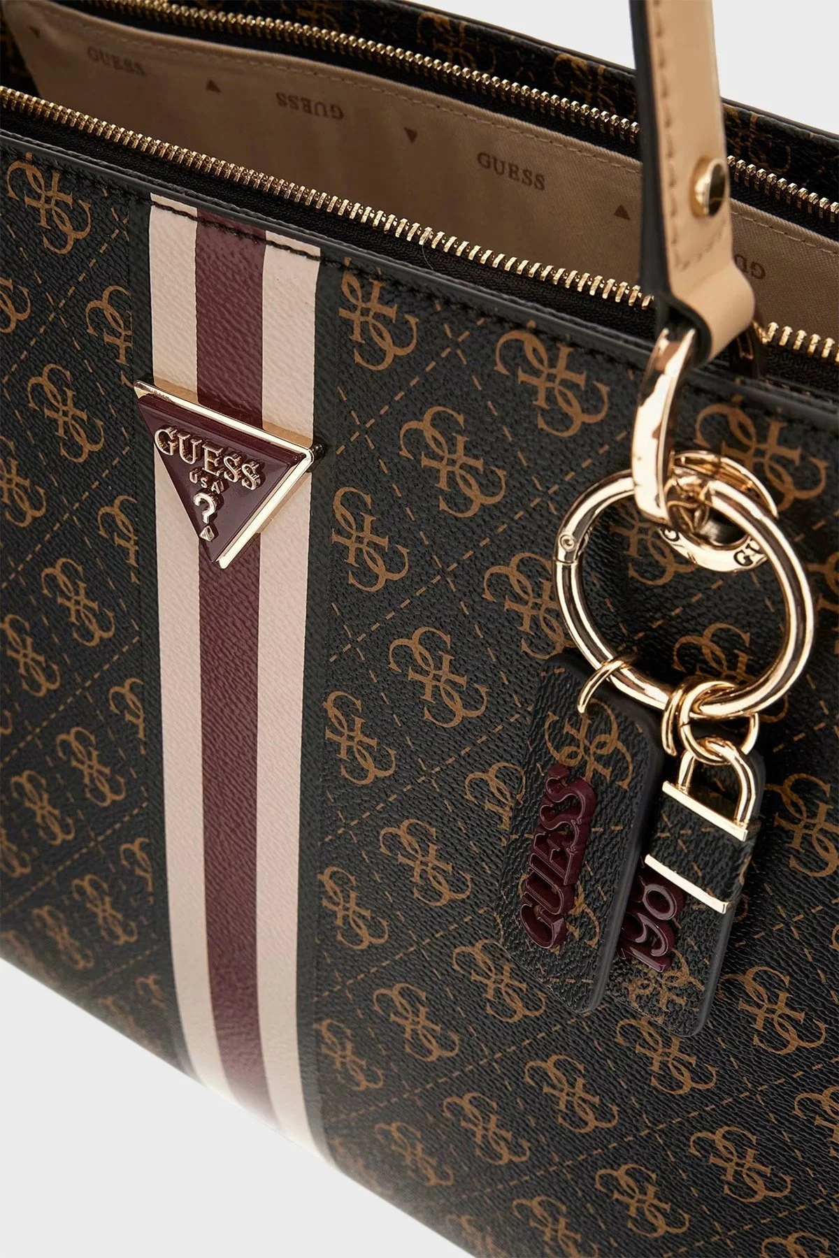 Guess Noelle Logolu Fermuarlı Büyük HWQS7879250 Bayan Çanta HWQS78 79250 BNL SİYAH - 4