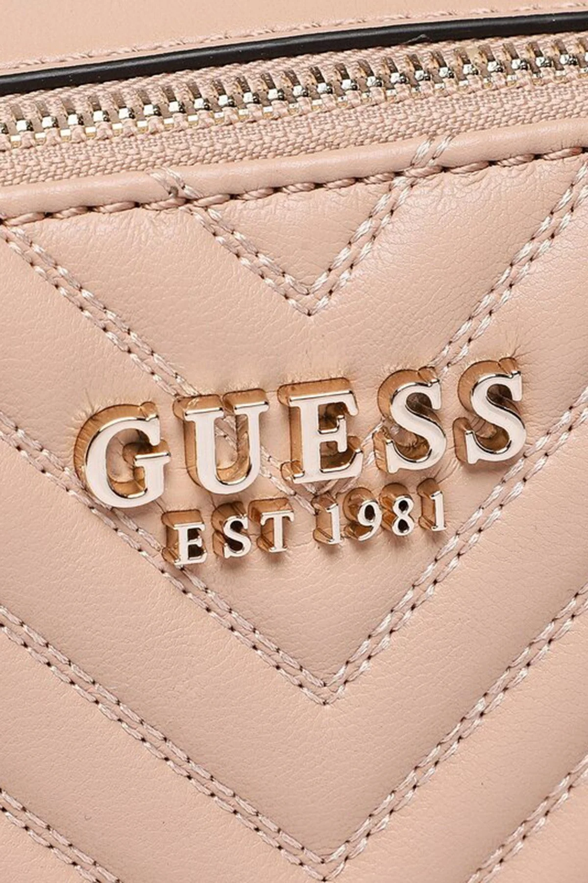 Guess Noelle Logolu Fermuarlı Zincir Askılı Bayan Çanta HWQG7879140 BEI BEJ - 3