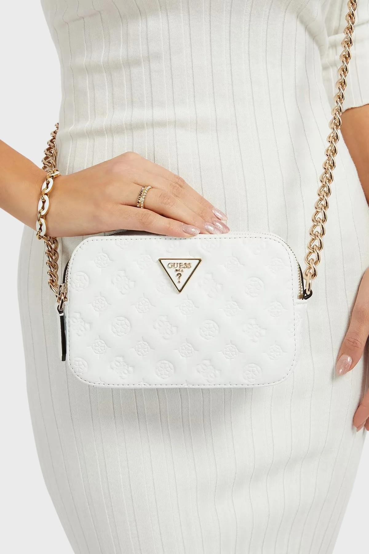 Guess Noelle Logolu Zincir Askılı Bayan Çanta HWLF7879140 WHI BEYAZ - 3