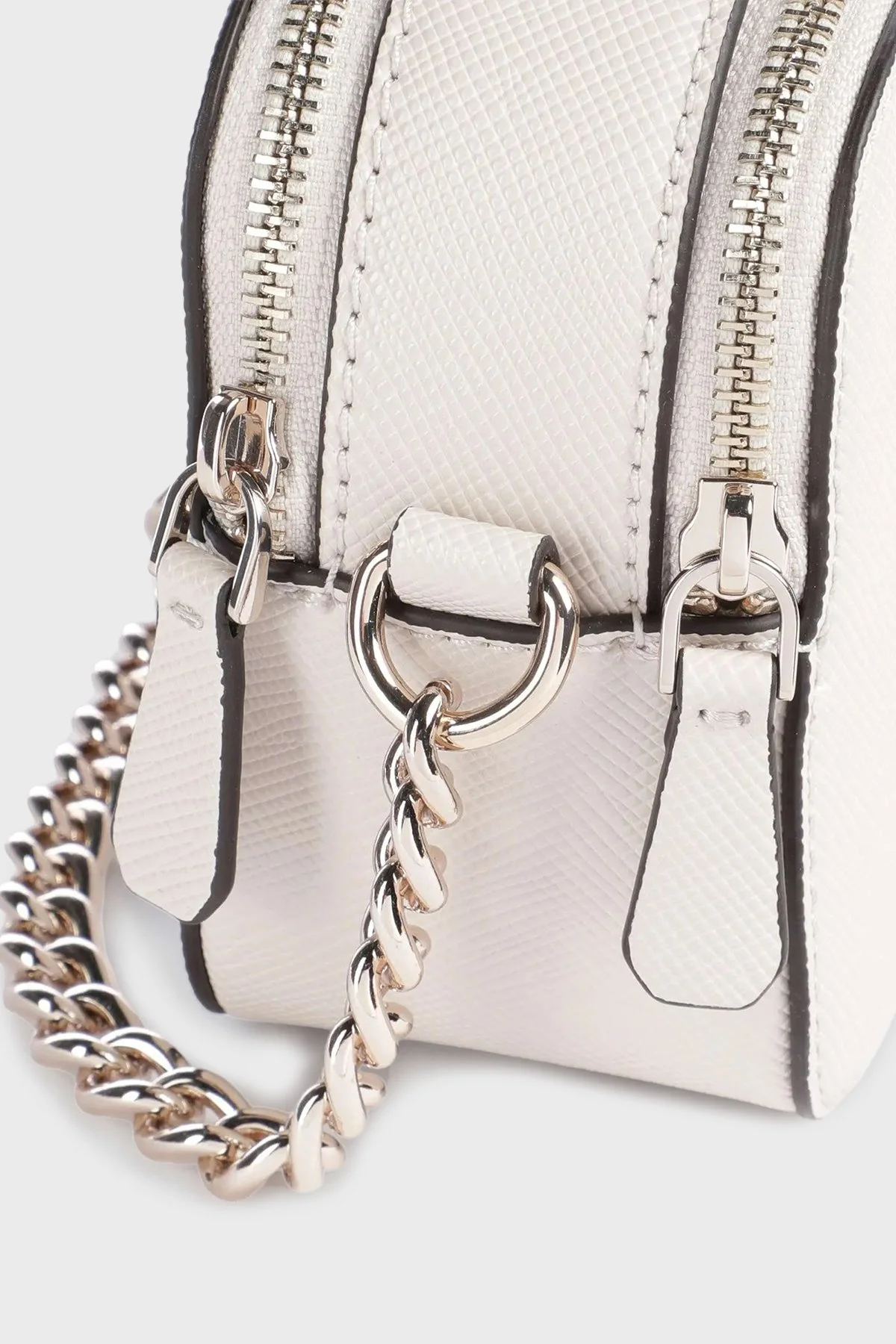 Guess Noelle Logolu Zincir Askılı HWZG9672140 Bayan Çanta HWZG96 72140 TAU KAHVE - 4