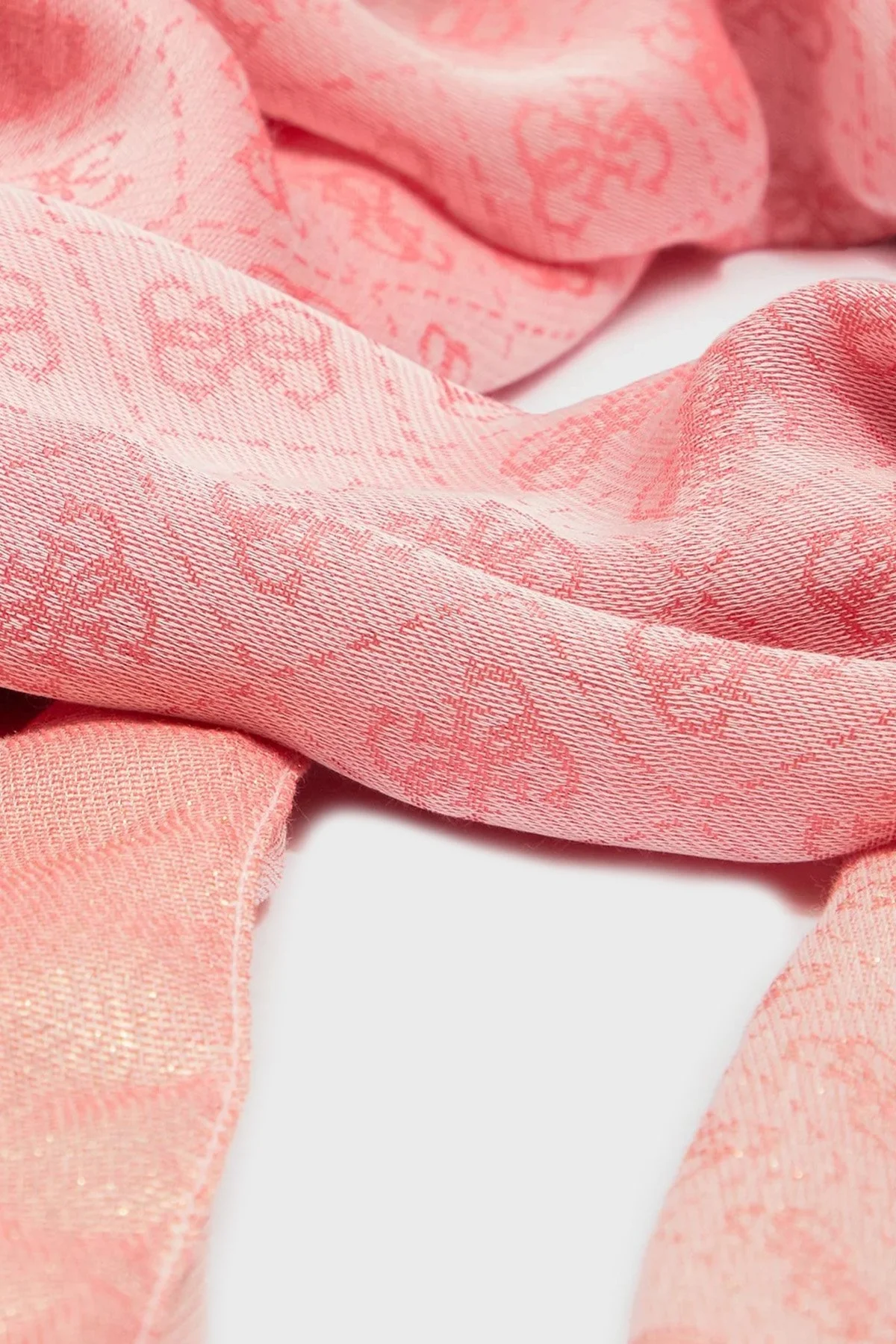 Guess Noelle Tamamı Logolu AW5093MOD03 Bayan Şal AW5093 MOD03 COR PEMBE - 2
