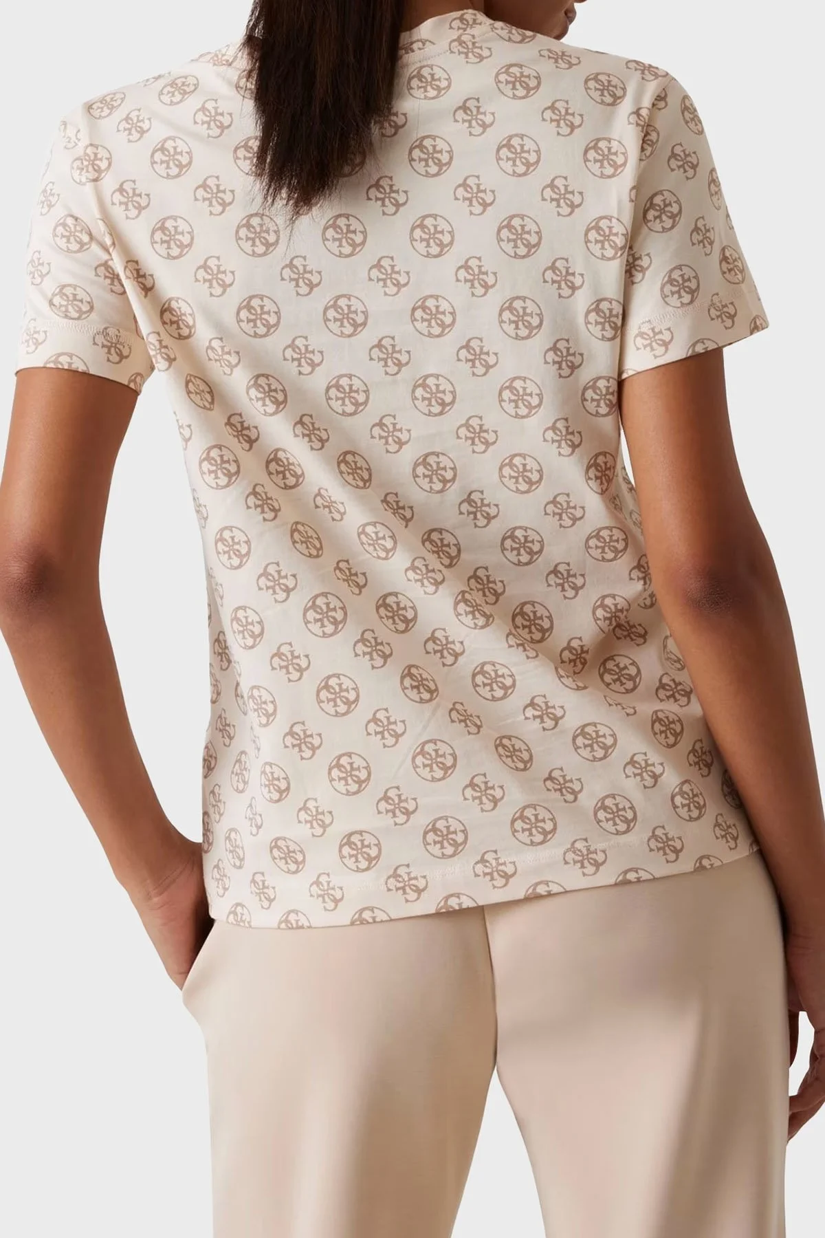 Guess Nomie % 100 Pamuk Regular Fit Tamamı 4G Logolu V4YI04I3Z14 Bayan T Shirt V4YI04 I3Z14 P1KW BEJ - 8