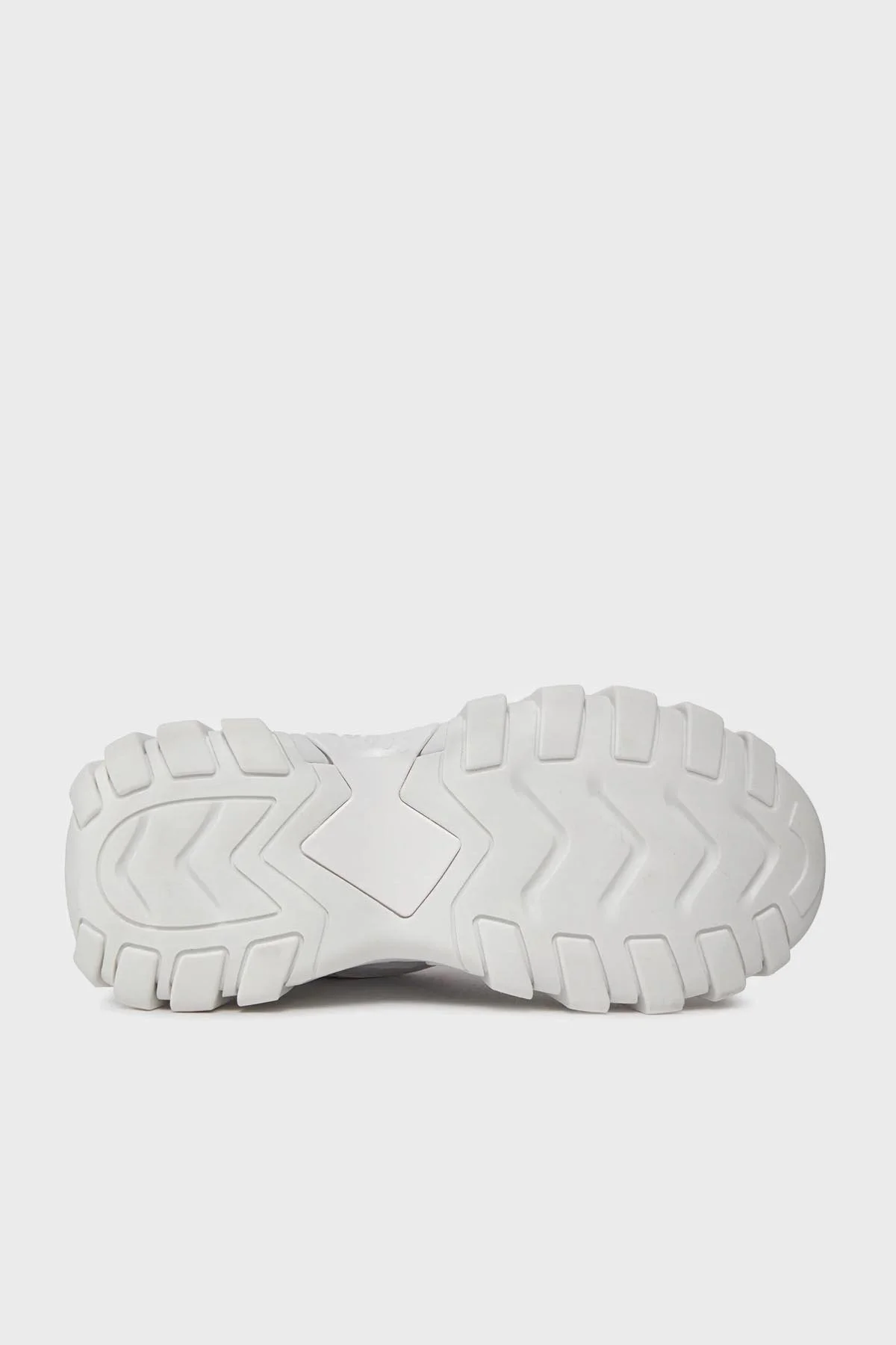 Guess Norina Logolu Kalın Tabanı Sneaker FLJNORELE12 Bayan Ayakkabı FLJNOR ELE12 WHITE BEYAZ - 4