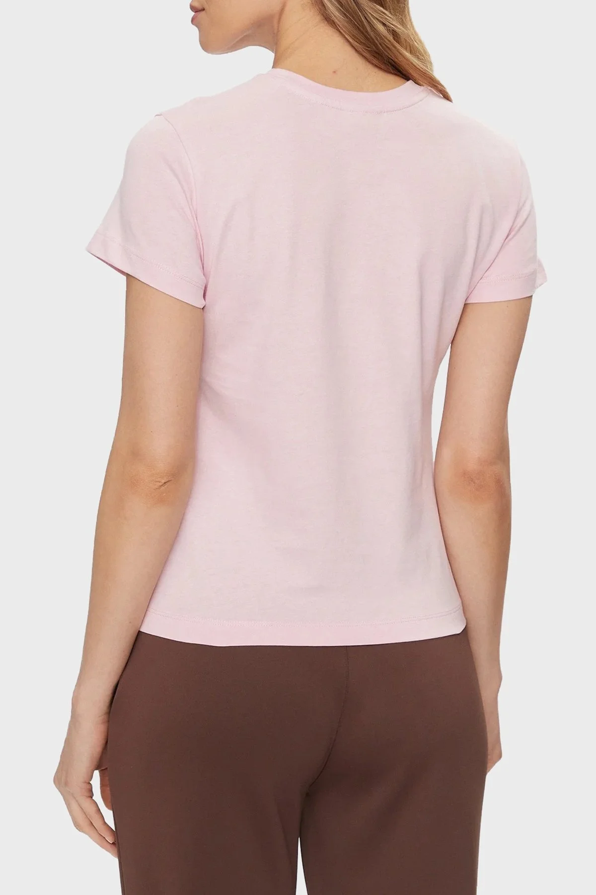 Guess Nyra Pamuklu Regular Fit V4GI01I3Z14 Bayan T Shirt V4GI01 I3Z14 A61I PUDRA - 2