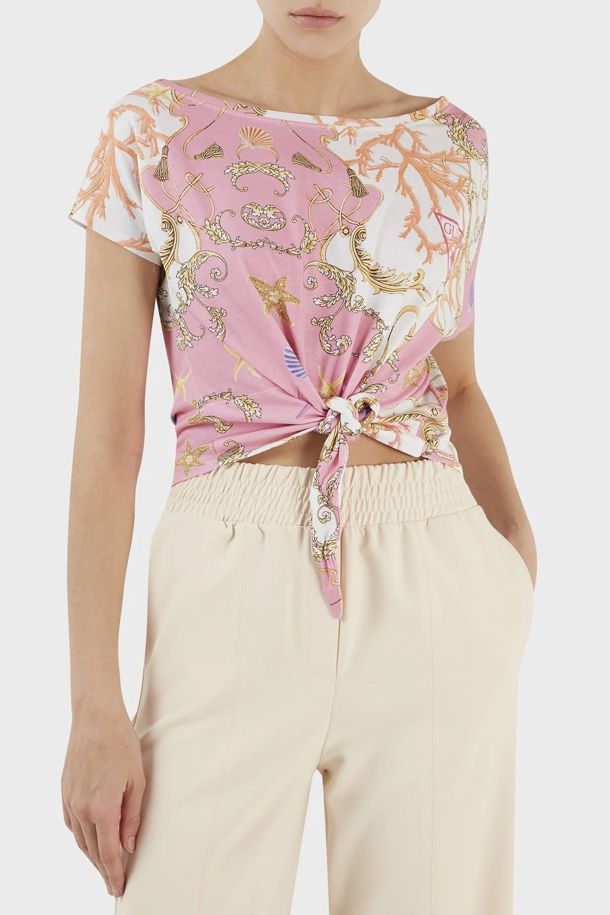 Guess Off Shoulder Desenli Bağlama Detaylı Bisiklet Yaka Pamuklu Bayan T Shirt E3GP02K46D1 P63W PEMBE - 2