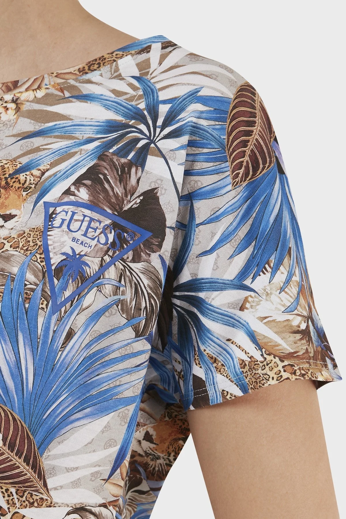 Guess Off Shoulder Desenli Bağlama Detaylı Bisiklet Yaka Pamuklu Bayan T Shirt E3GP02K46D1 P7HB MAVİ - 4