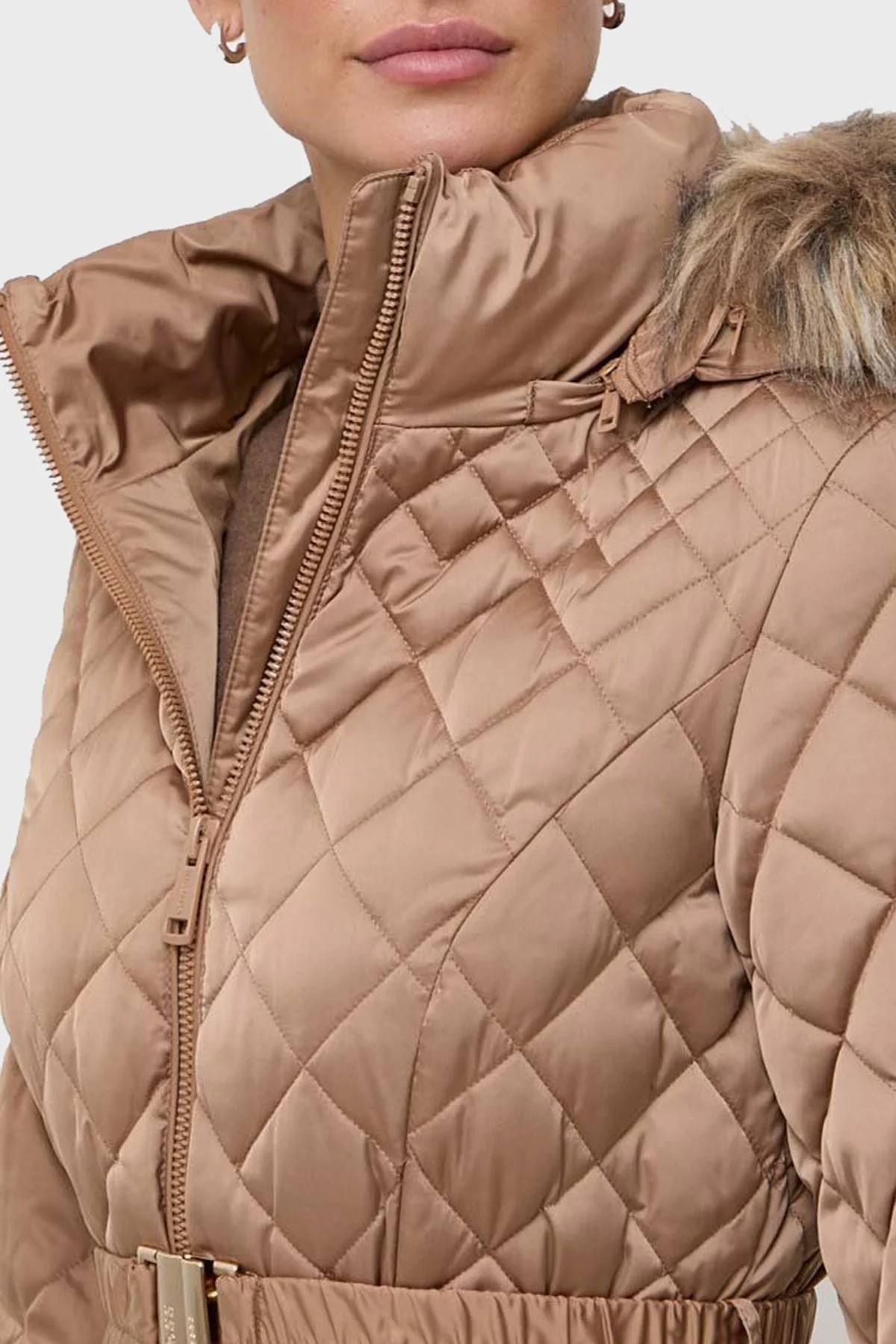 Guess Olga Suya Dayanıklı Kuş Tüyü Dolgulu Uzun Bayan Mont W3BL37WEX52 F1AZ CAMEL - 4