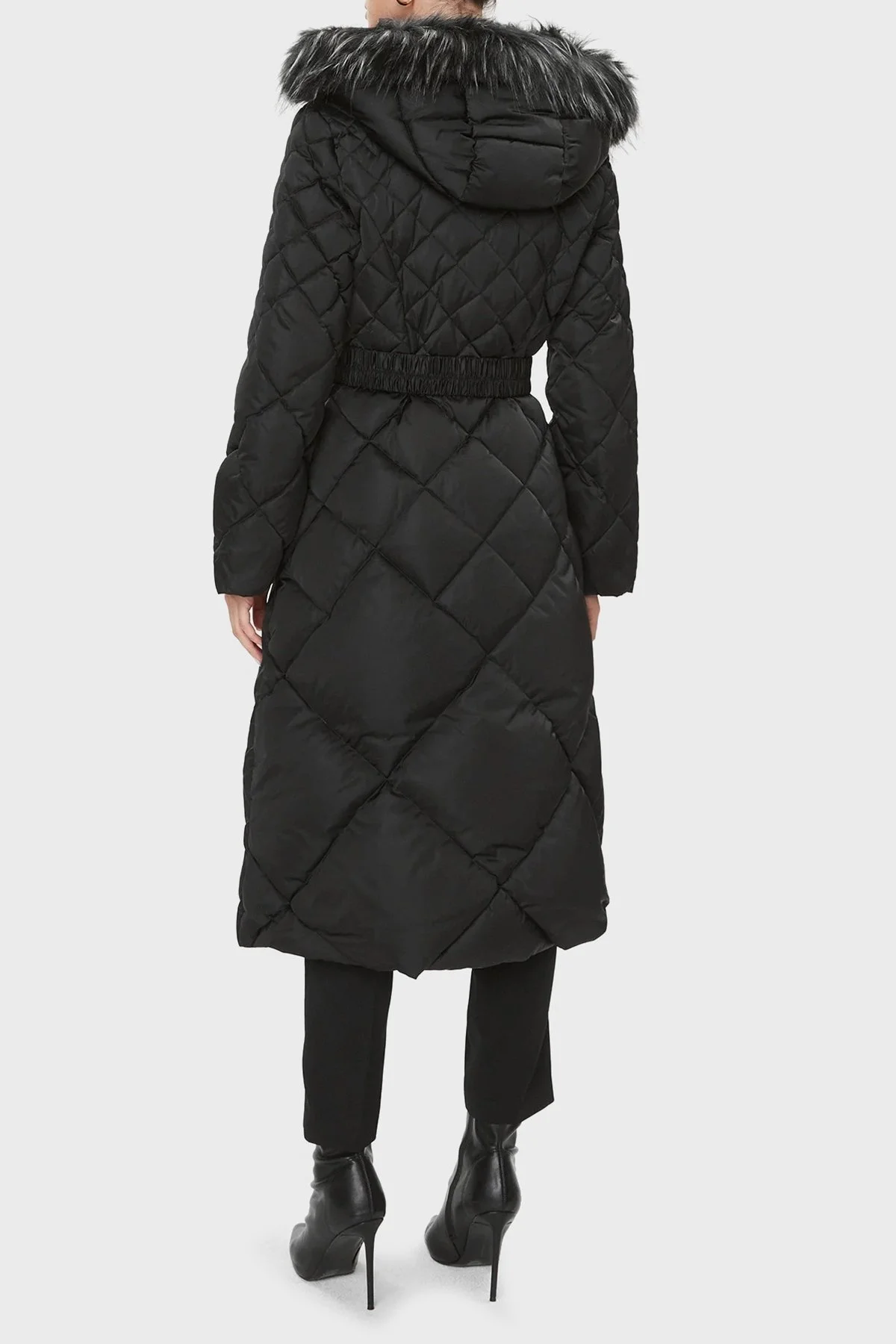 Guess Olga Suya Dayanıklı Kuş Tüyü Dolgulu Uzun Bayan Mont W3BL37WEX52 JBLK SİYAH - 2