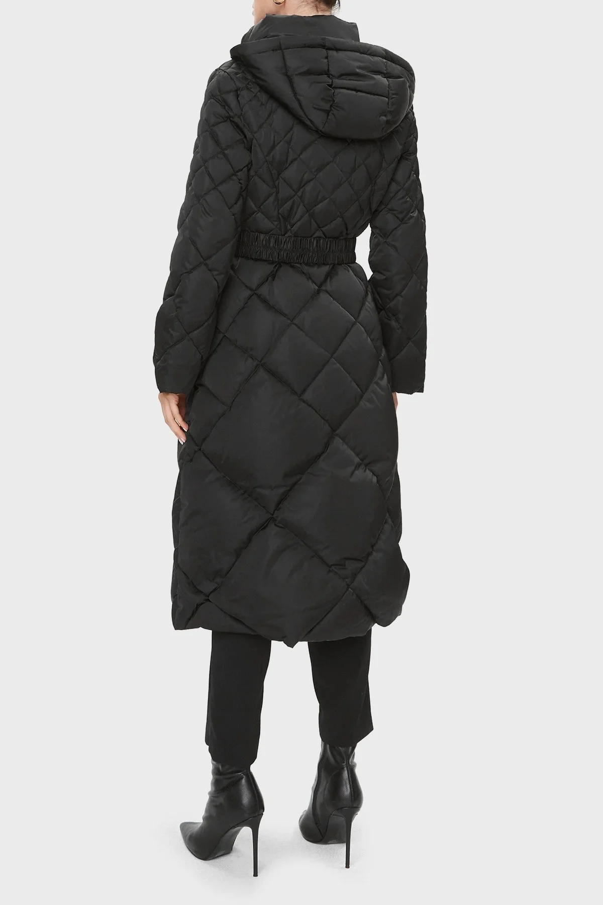 Guess Olga Suya Dayanıklı Kuş Tüyü Dolgulu Uzun Bayan Mont W3BL37WEX52 JBLK SİYAH - 4