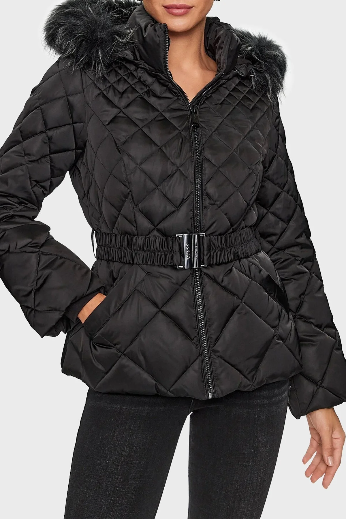 Guess Olga Suya Dayanıklı Kuş Tüyü Dolgulu Yalıtımlı Bayan Mont W3BL35WEX52 JBLK SİYAH - 1