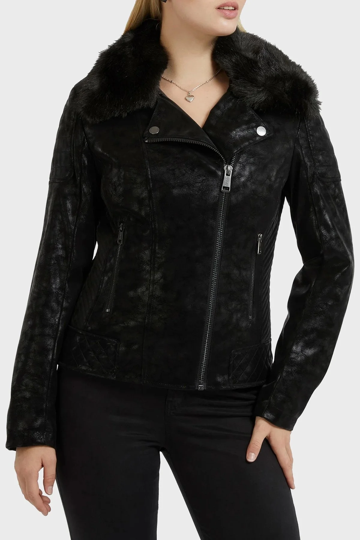 Guess Olivia Çıkatılabilir Suni Kürklü Fermuarlı Slim Fit Deri Bayan Mont W2BL62WE5V0 JBLK SİYAH - 1