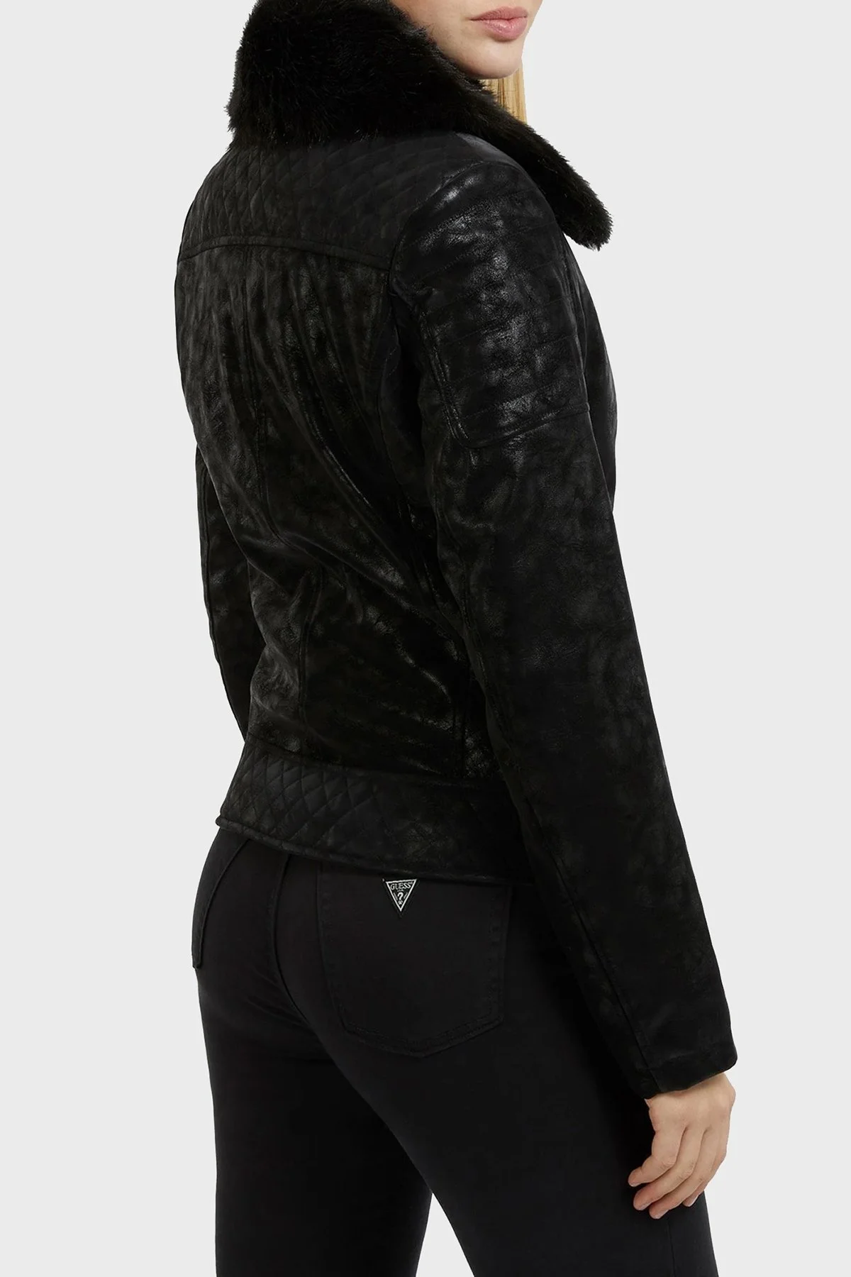 Guess Olivia Çıkatılabilir Suni Kürklü Fermuarlı Slim Fit Deri Bayan Mont W2BL62WE5V0 JBLK SİYAH - 3