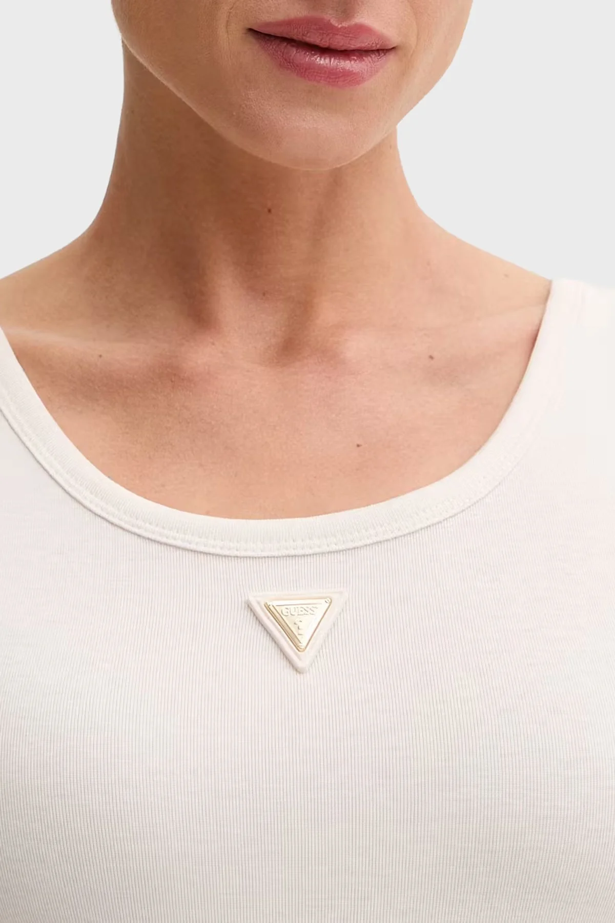 Guess Olympe Kadın Top V6YP09 K4312 G6K5 Ekru - 3