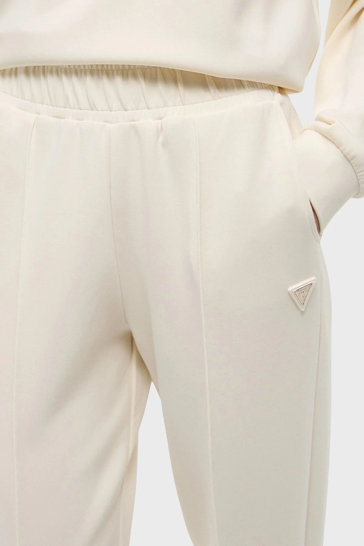 Guess Olympe Regular Fit Lastikli Bel Ribanalı Paça Jogger V5RB11KCAY2 Bayan Pantolon V5RB11 KCAY2 G6K5 EKRU - 9