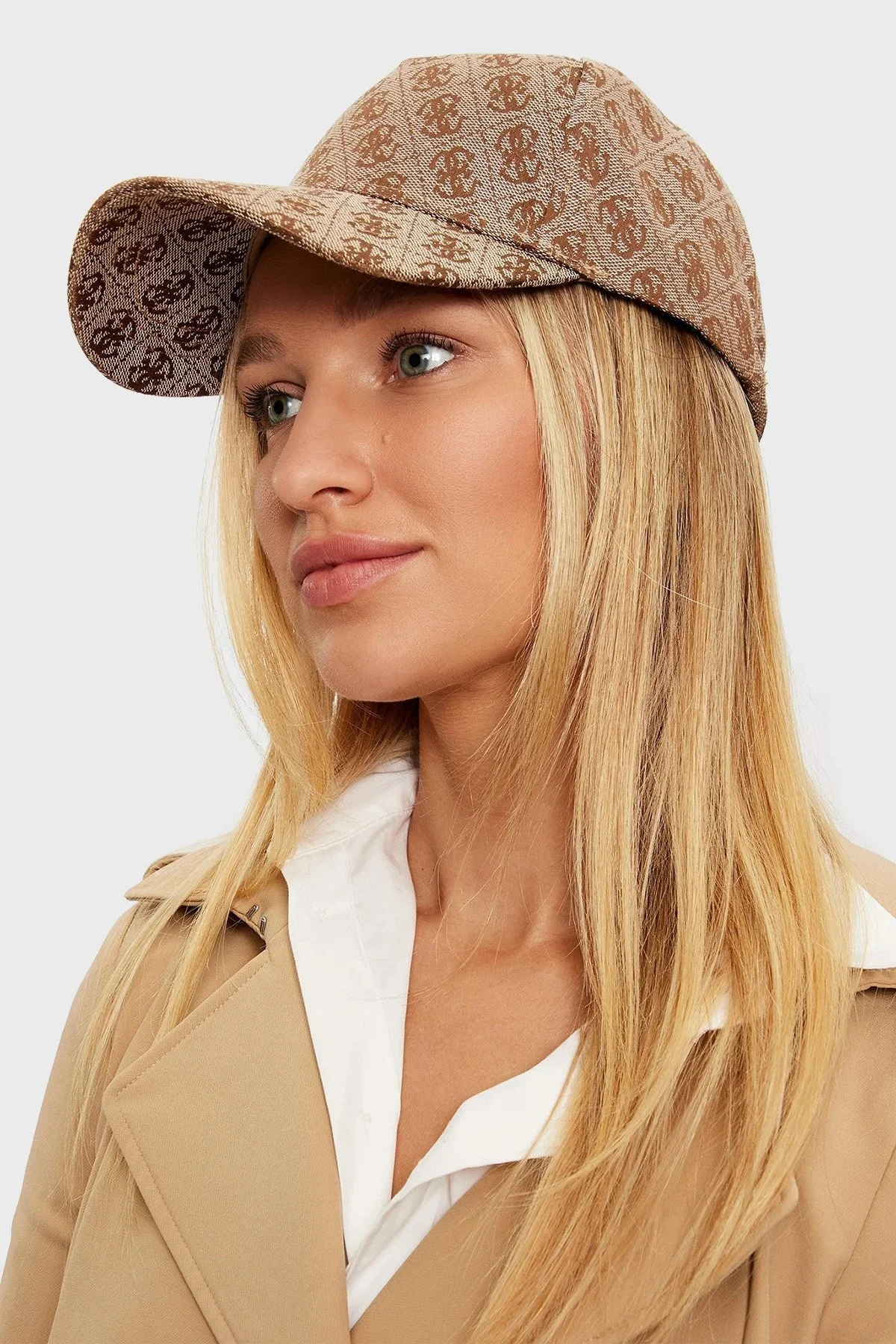 Guess Orlina Jakarlı Logo Baskılı AW5184POL03 Bayan Şapka AW5184 POL03 LLG KAHVE - 4