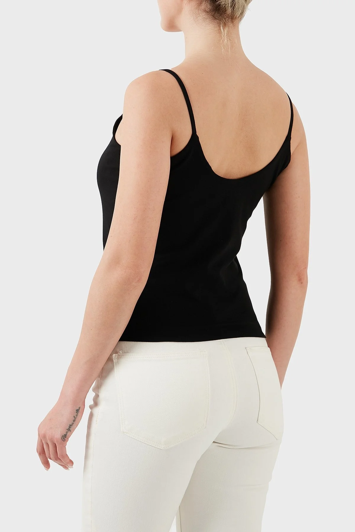 Guess Ortensia Pamuklu Slim Fit Logolu V5GP22J1314 Bayan Top V5GP22 J1314 JBLK SİYAH - 9