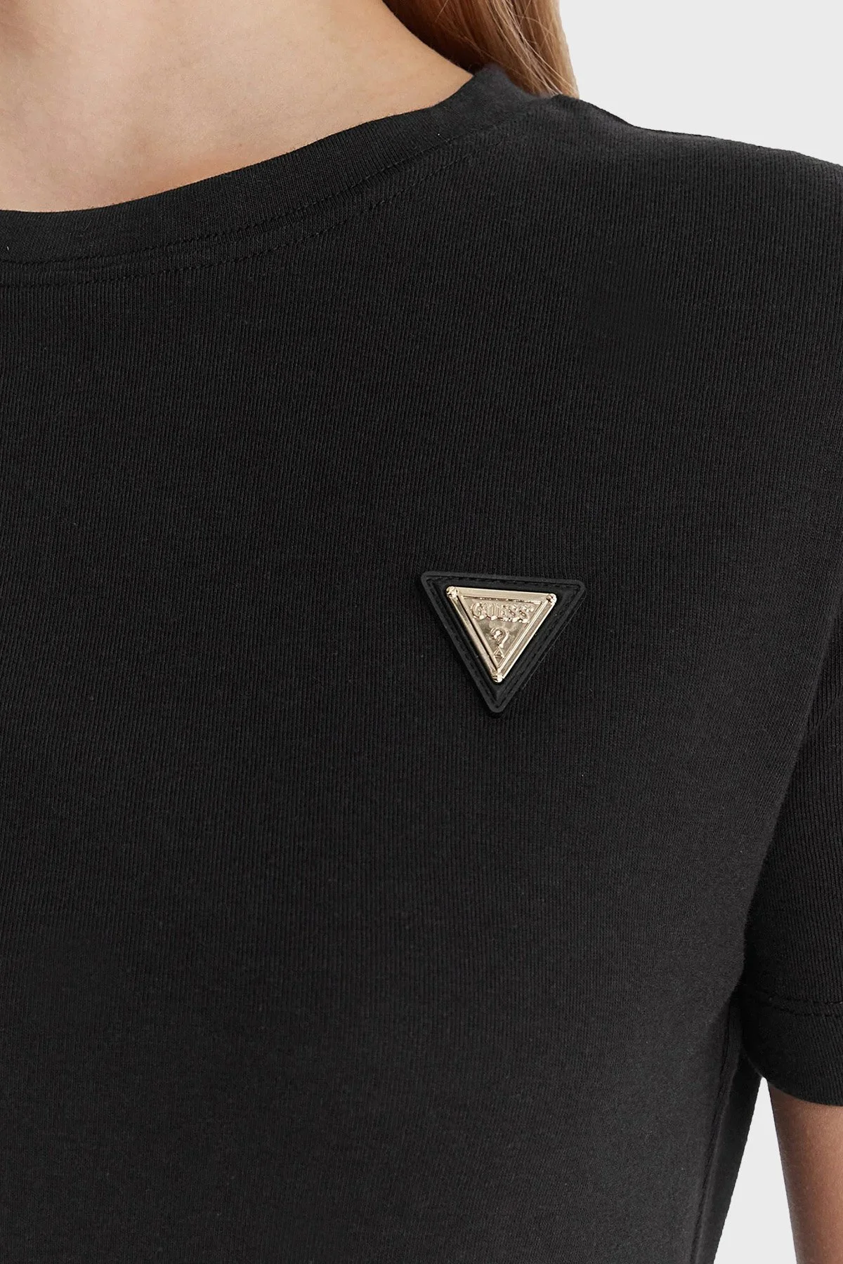 Guess Pamuk Karışımlı Slim Fit Bisiklet Yaka Logolu V6RI17KD741 Bayan T Shirt V6RI17 KD741 JBLK SİYAH - 4