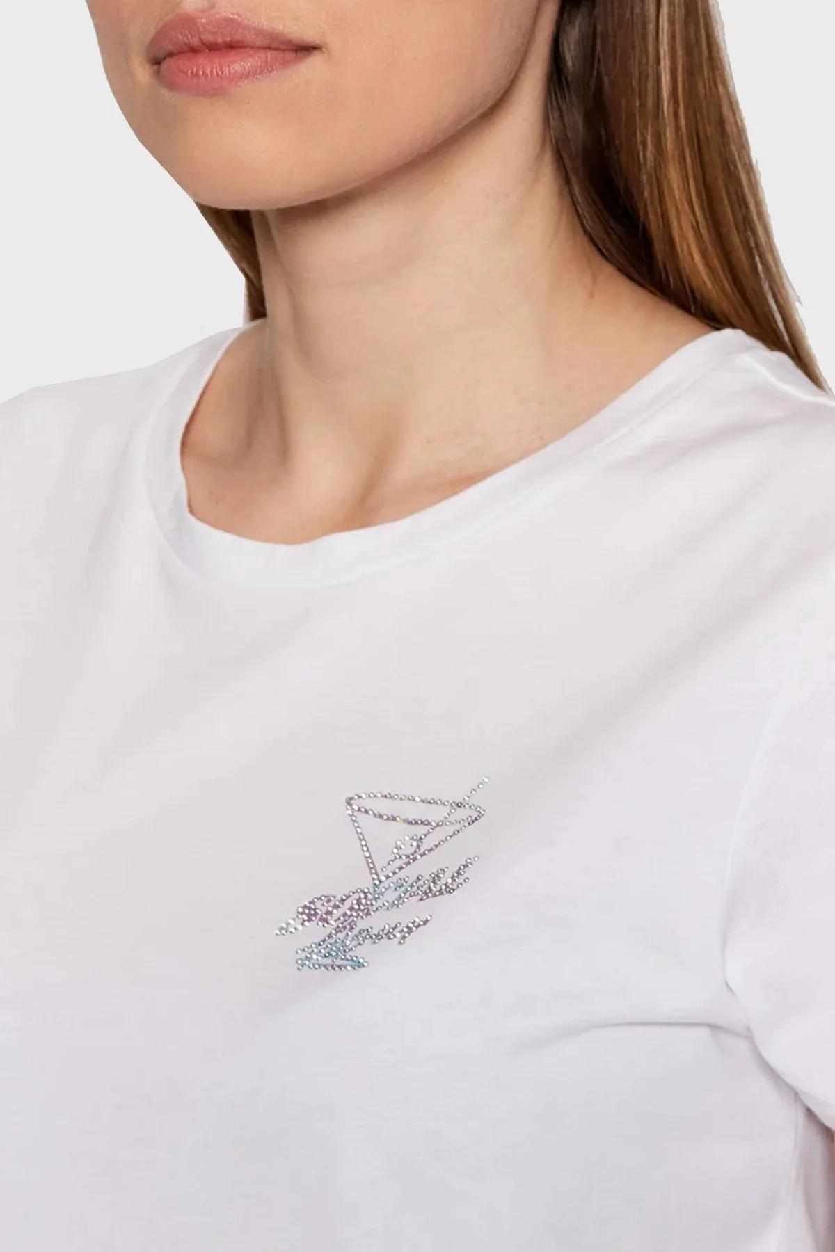 Guess Pamuklu Arkası Baskılı Regular Fit Bisiklet Yaka Bayan T Shirt W2GI46K9RM1 G011 BEYAZ - 4