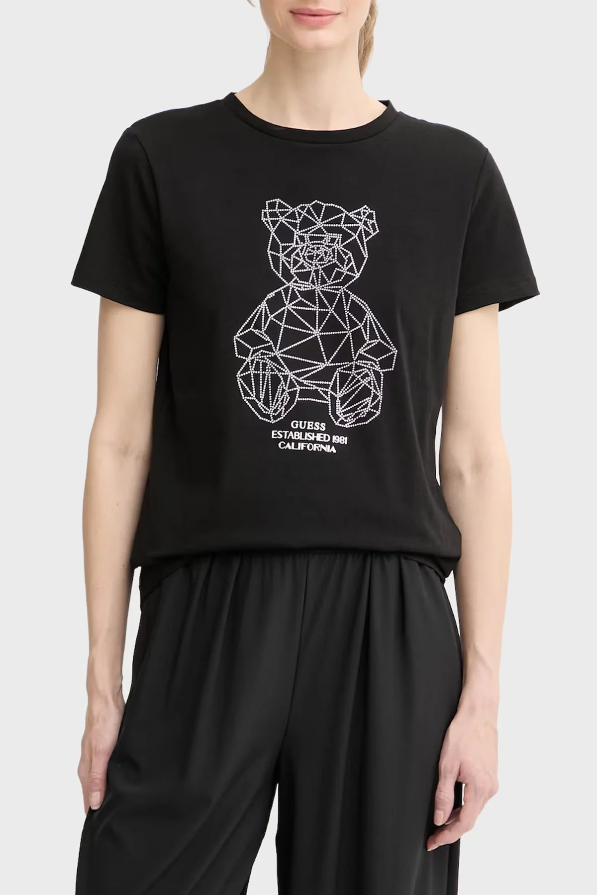 Guess Pamuklu Regular Fit Bisiklet Yaka Taşlı V6GI12K3325 Kadın T Shirt V6GI12 K3325 JBLK SİYAH - 1