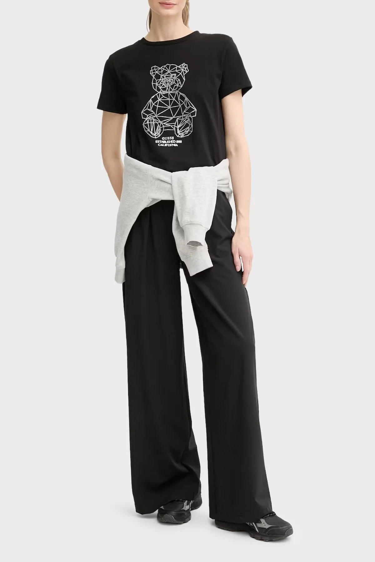 Guess Pamuklu Regular Fit Bisiklet Yaka Taşlı V6GI12K3325 Kadın T Shirt V6GI12 K3325 JBLK SİYAH - 2