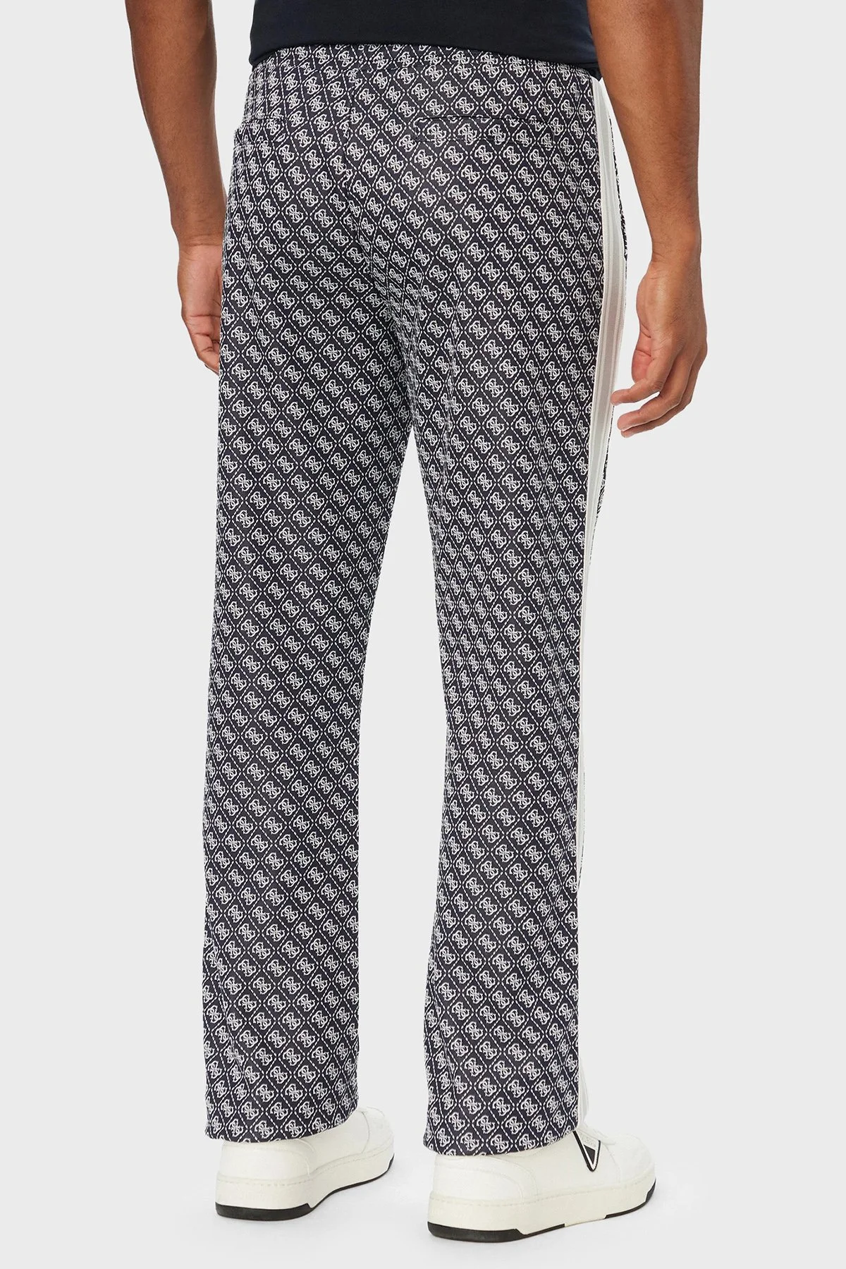 Guess Parimo 4G Logolu Regular Fit Normal Bel Düz Paça Z5BB07K2042 Erkek Pantolon Z5BB07 K2042 FBI2 Lacivert - 3